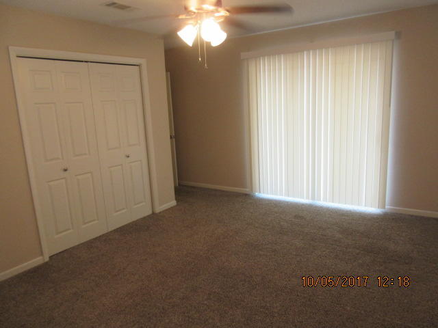 Oak Tree Park - Residential Lease