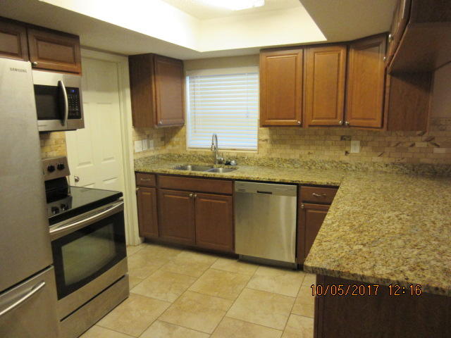 Oak Tree Park - Residential Lease