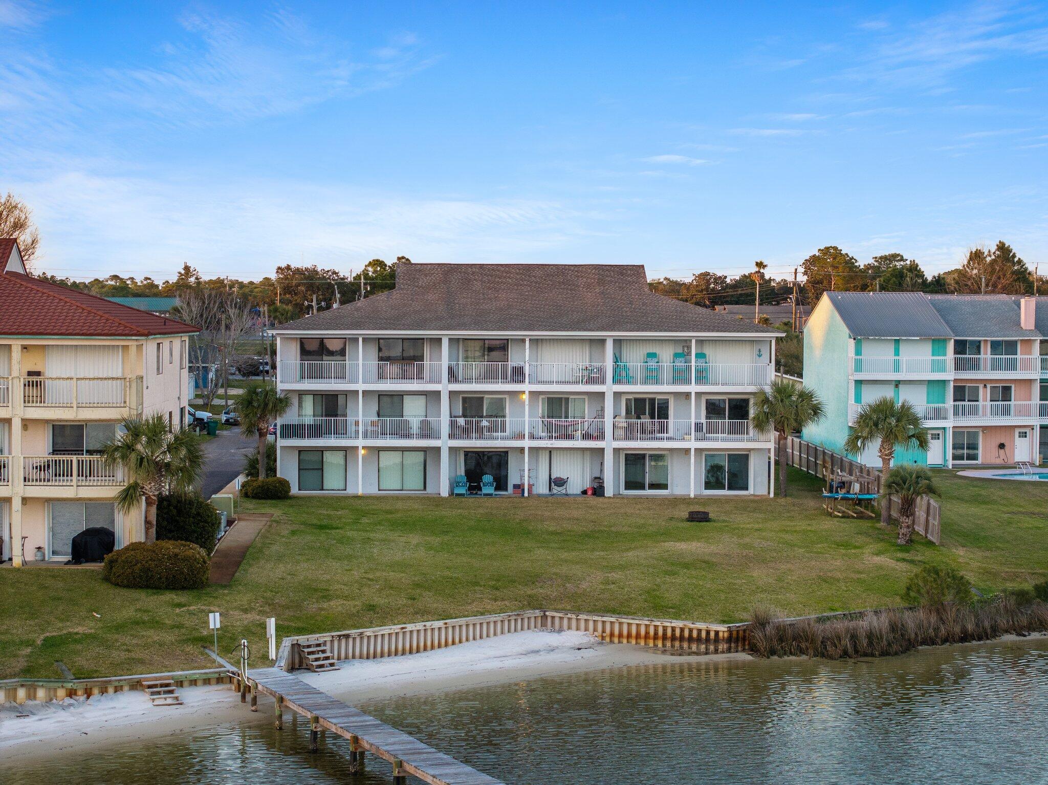 CHANNEL MARKER II - Residential Lease