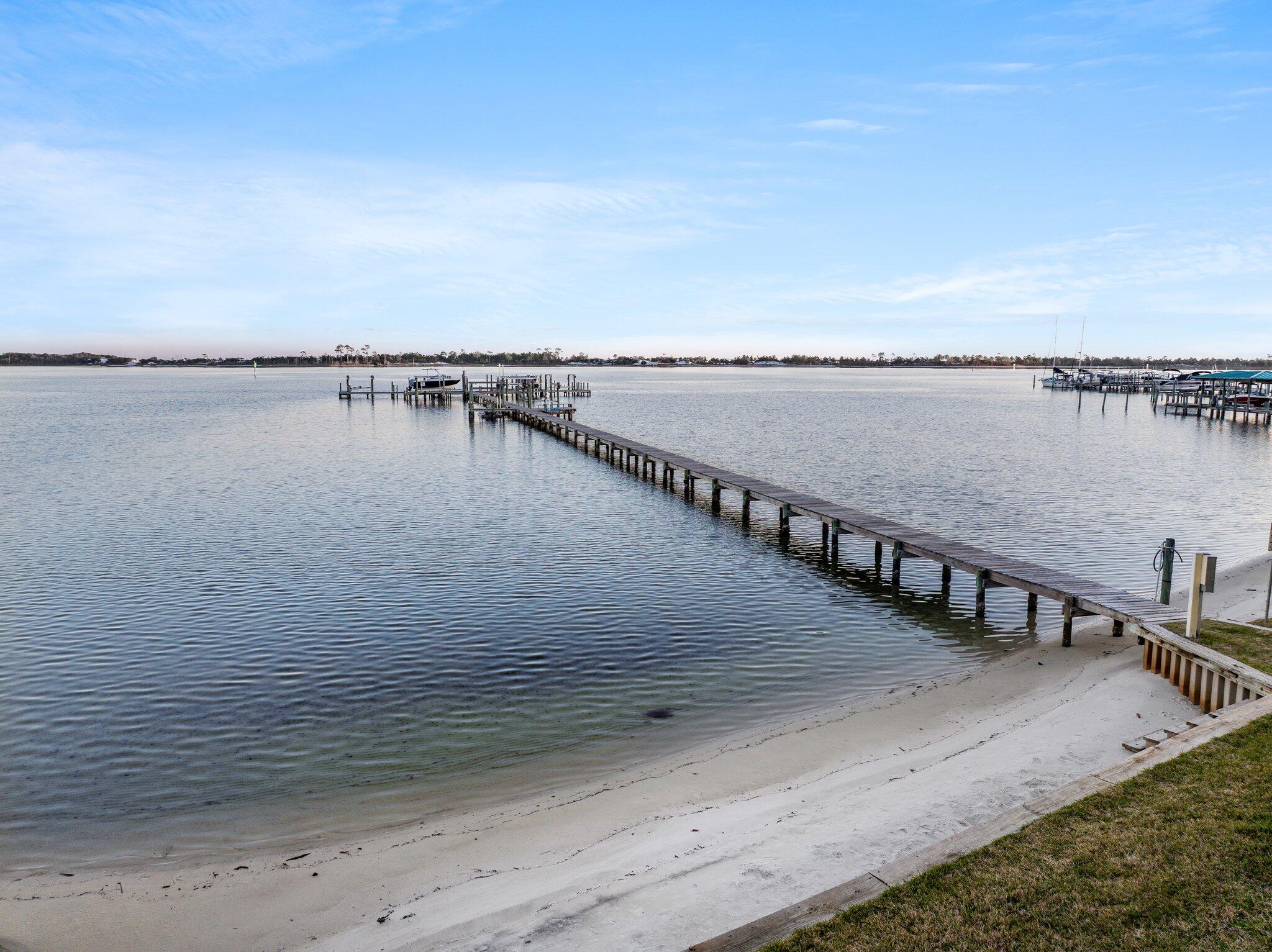 CHANNEL MARKER II - Residential Lease