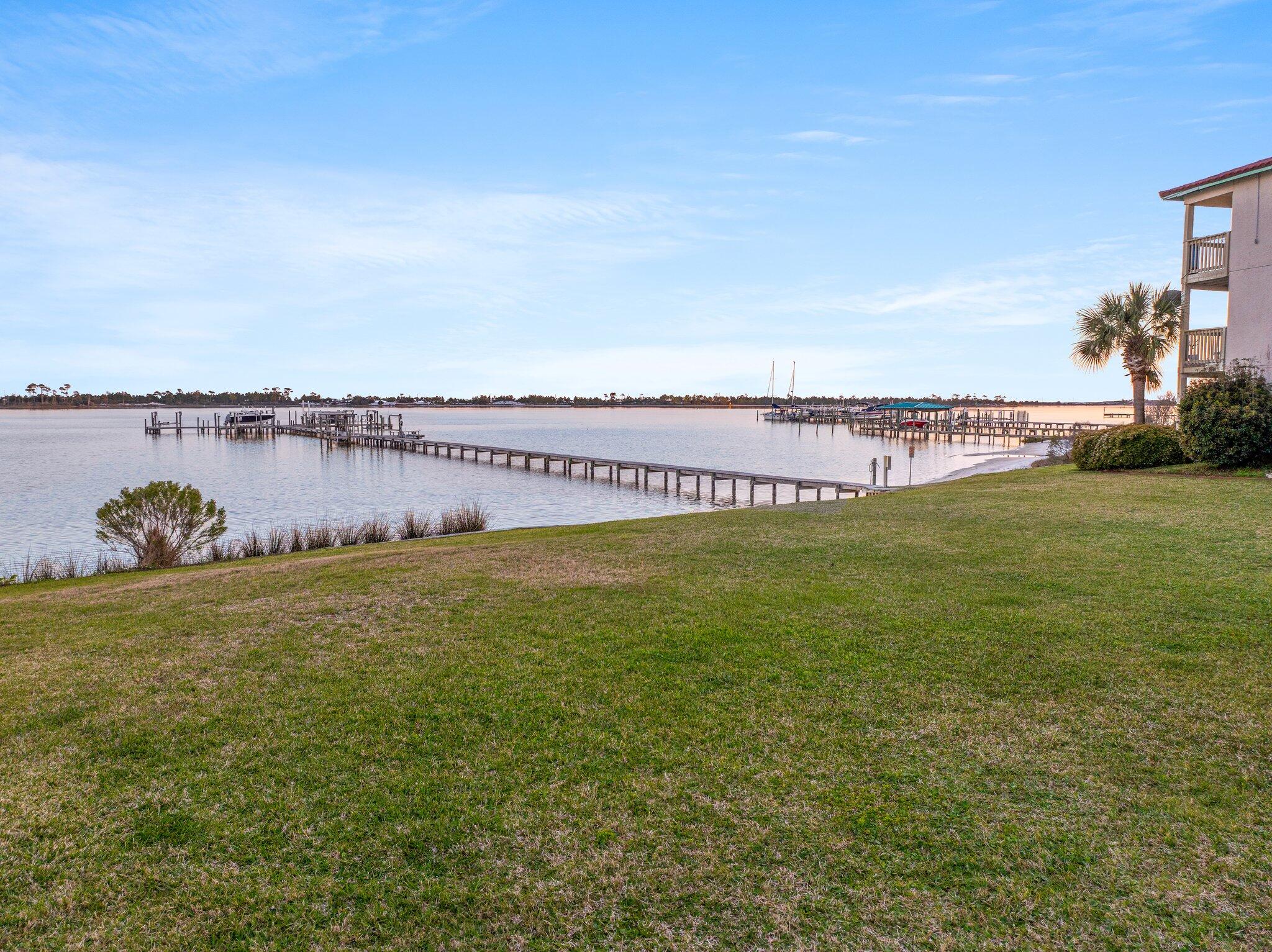 CHANNEL MARKER II - Residential Lease