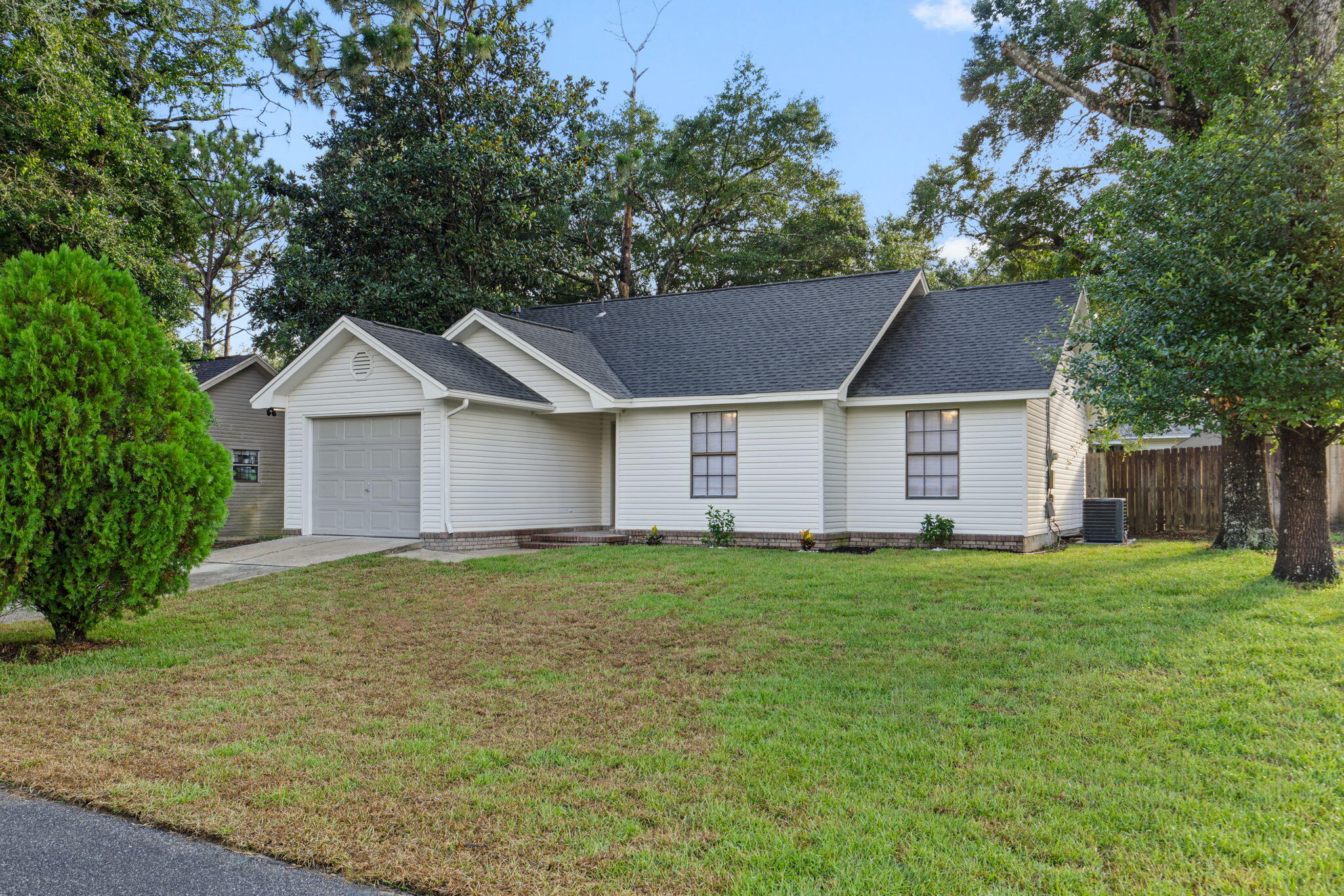 SHOAL TERRACE ESTATES - Residential