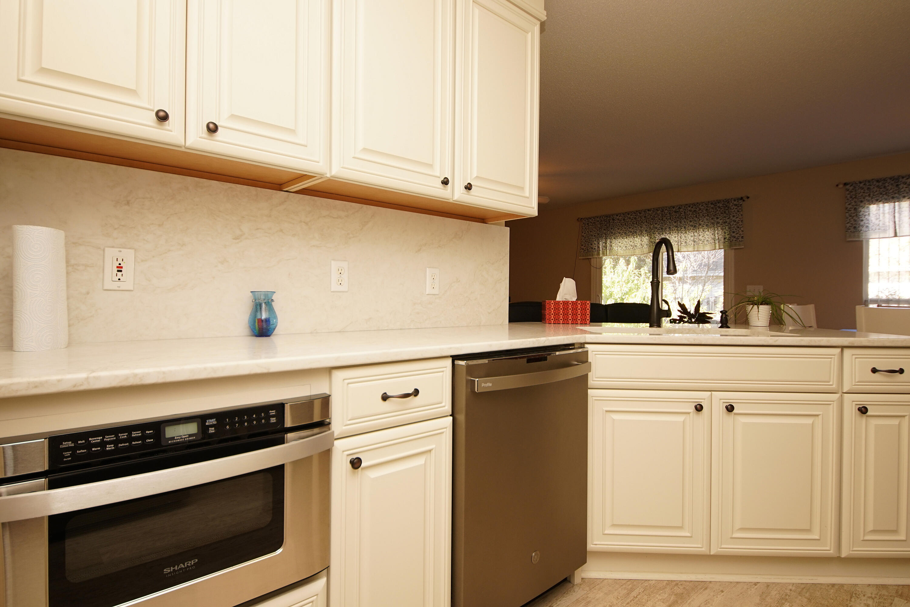 SHALIMAR COTTAGES - Residential