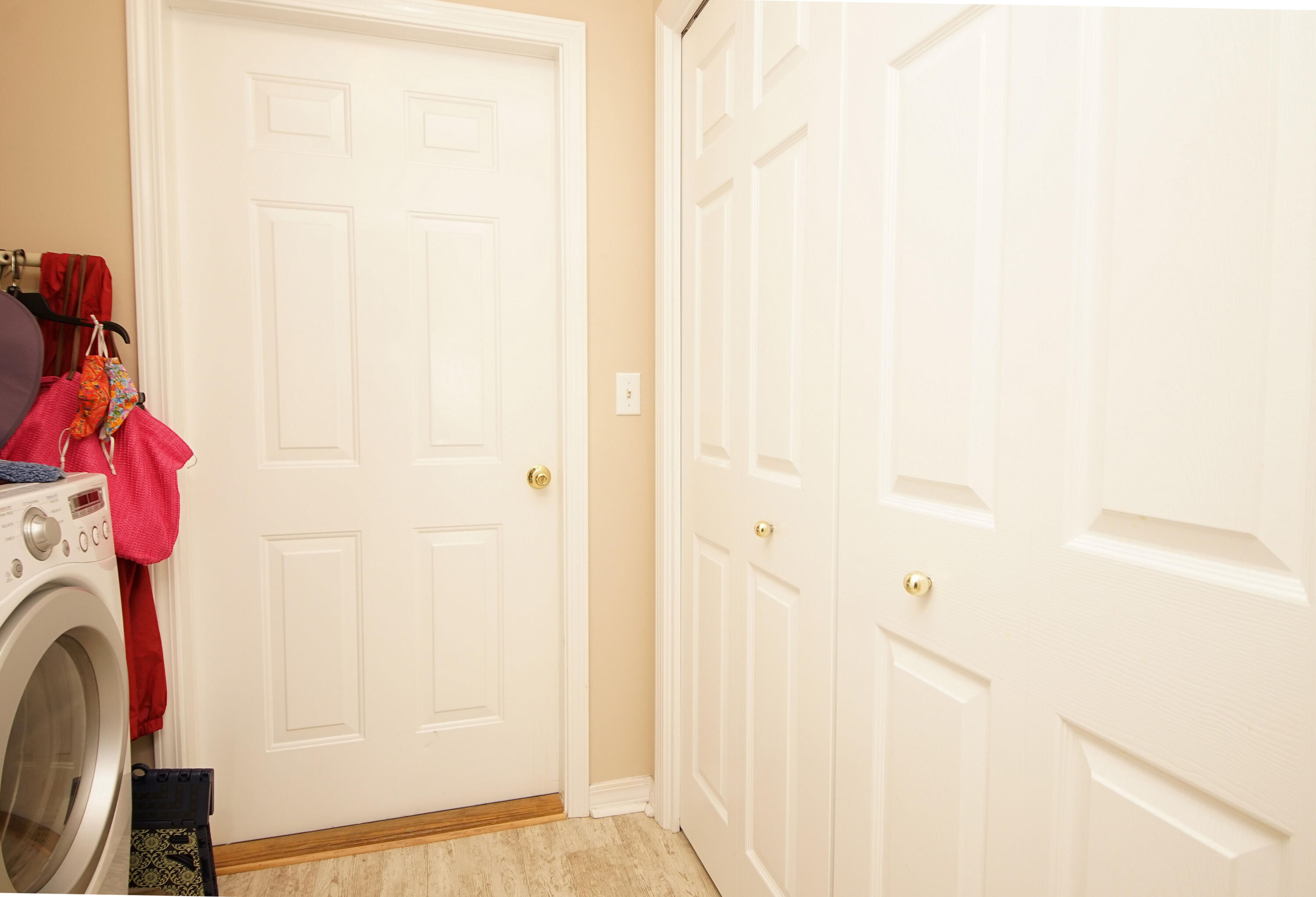 SHALIMAR COTTAGES - Residential