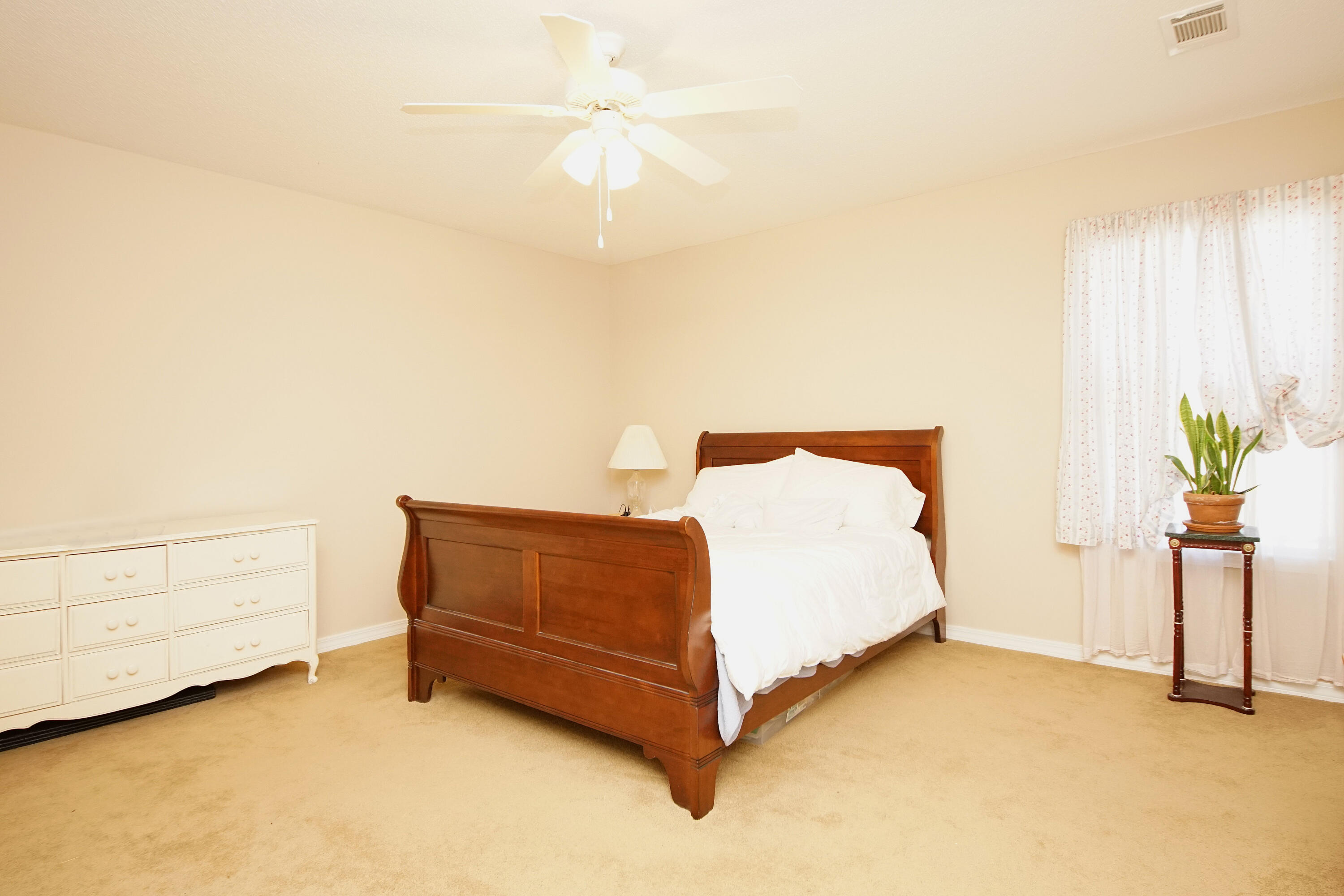 SHALIMAR COTTAGES - Residential