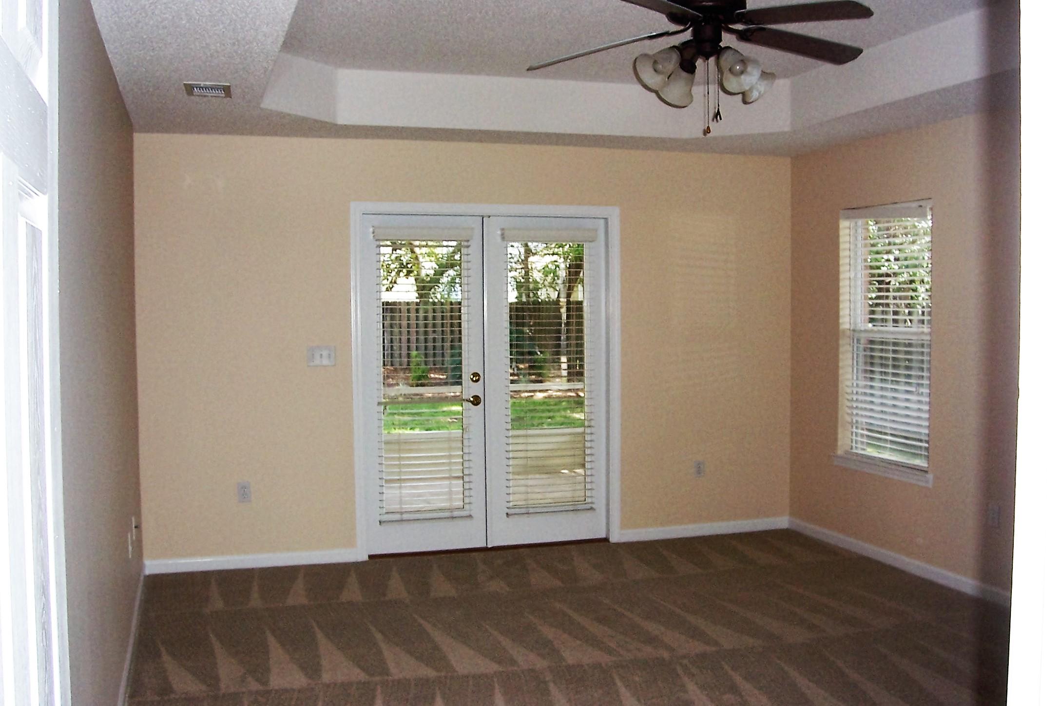 MAGNOLIA VILLAGE - Residential