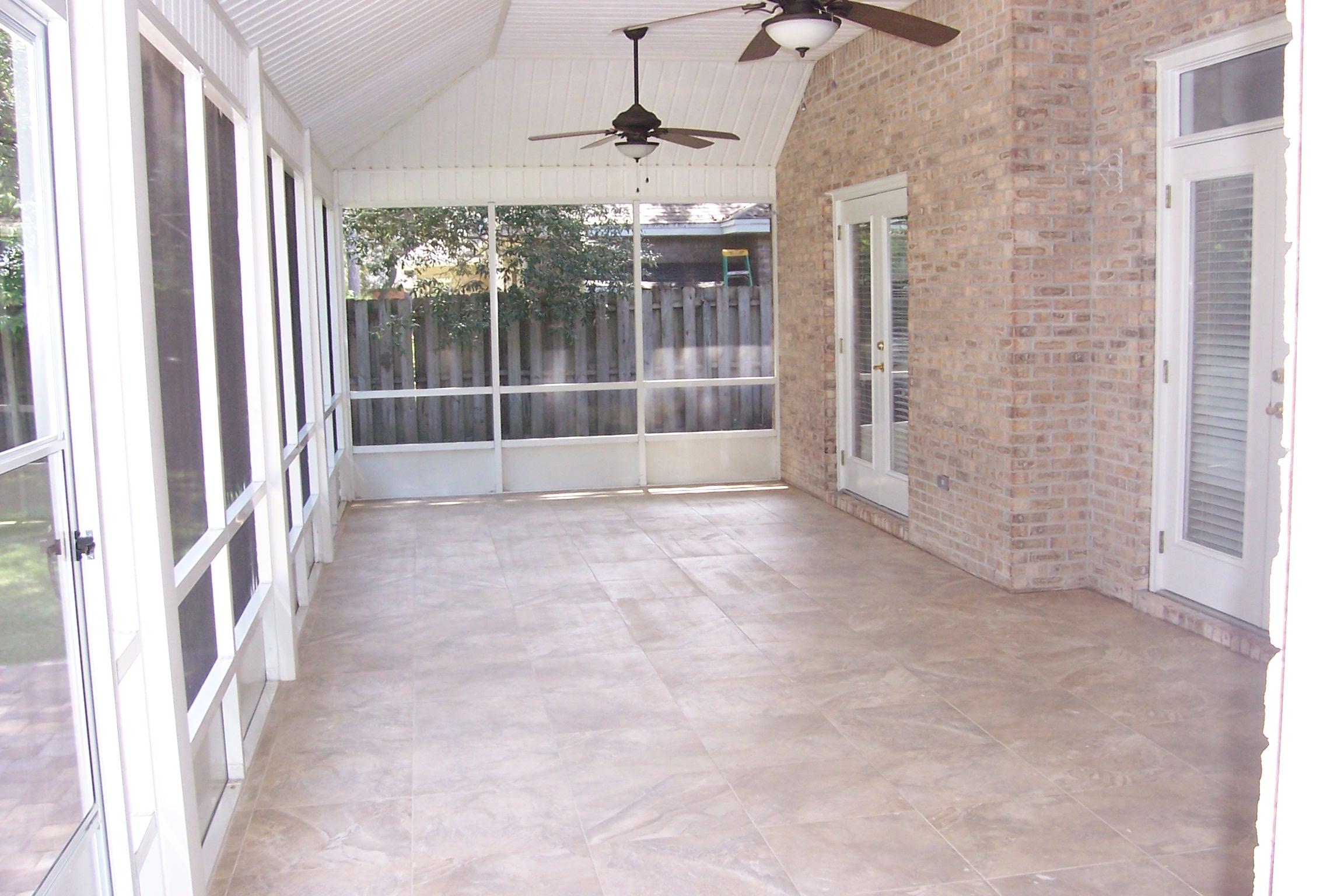 MAGNOLIA VILLAGE - Residential