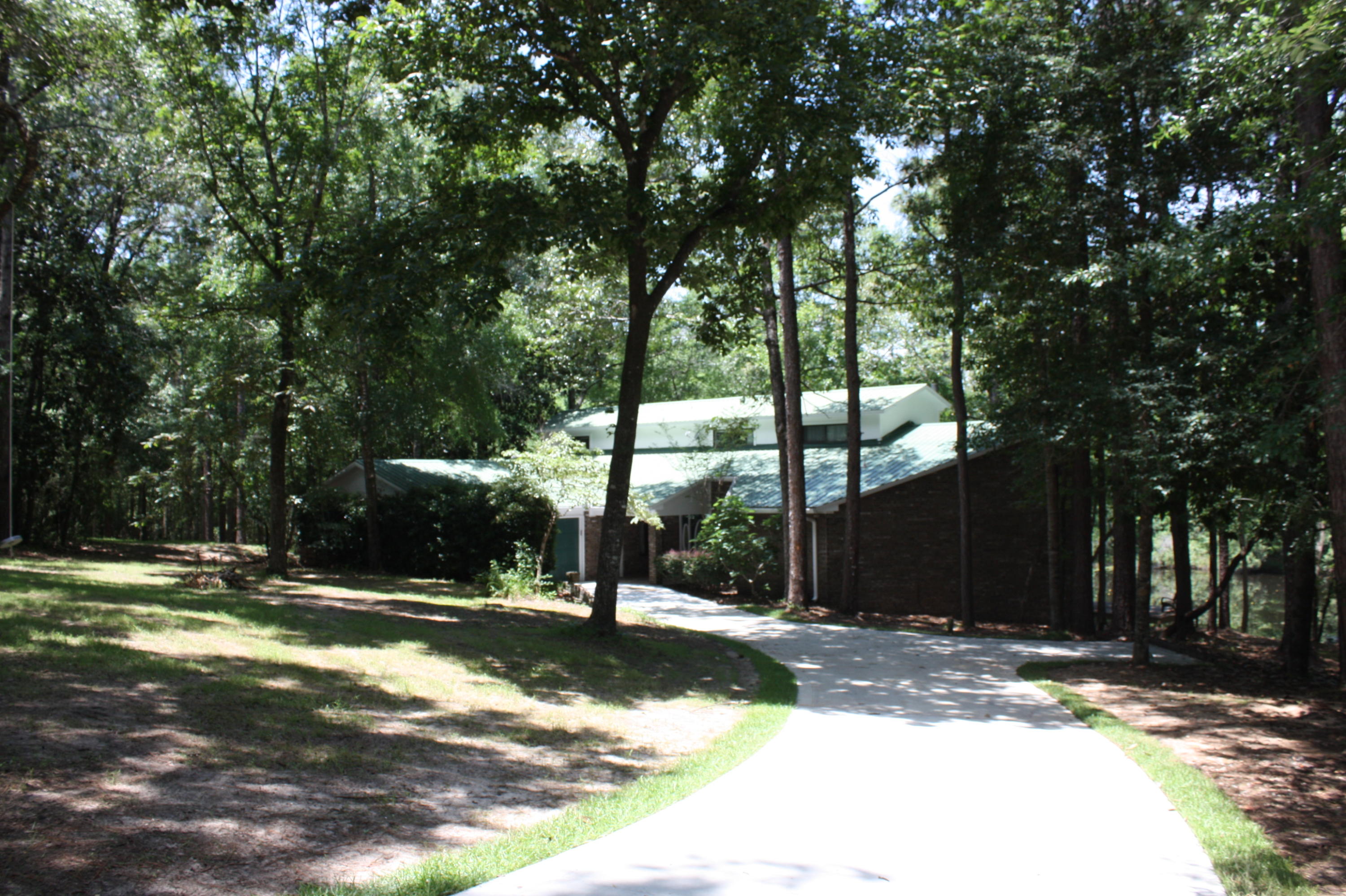 LAURELWOOD ESTATES - Residential