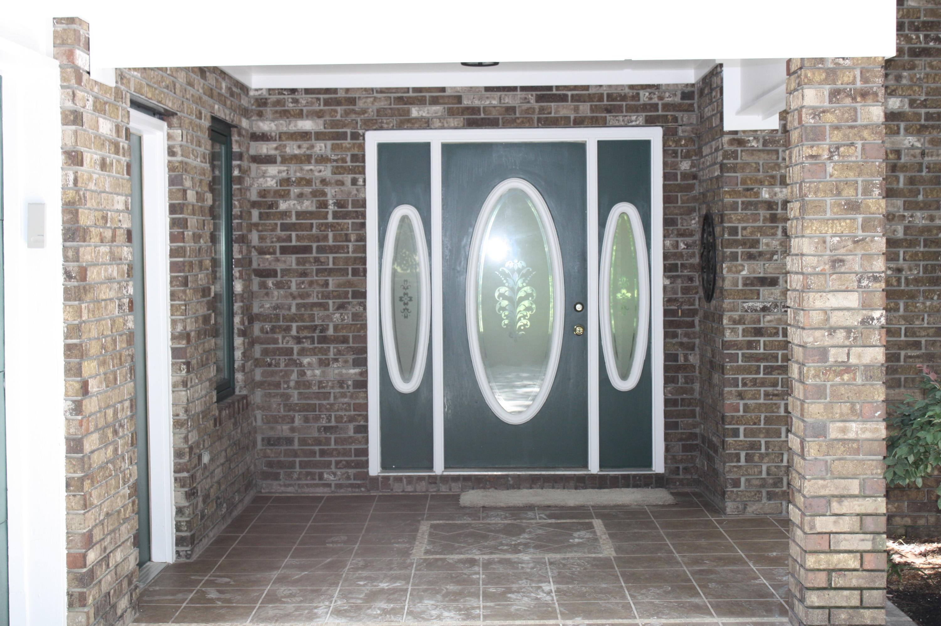 LAURELWOOD ESTATES - Residential