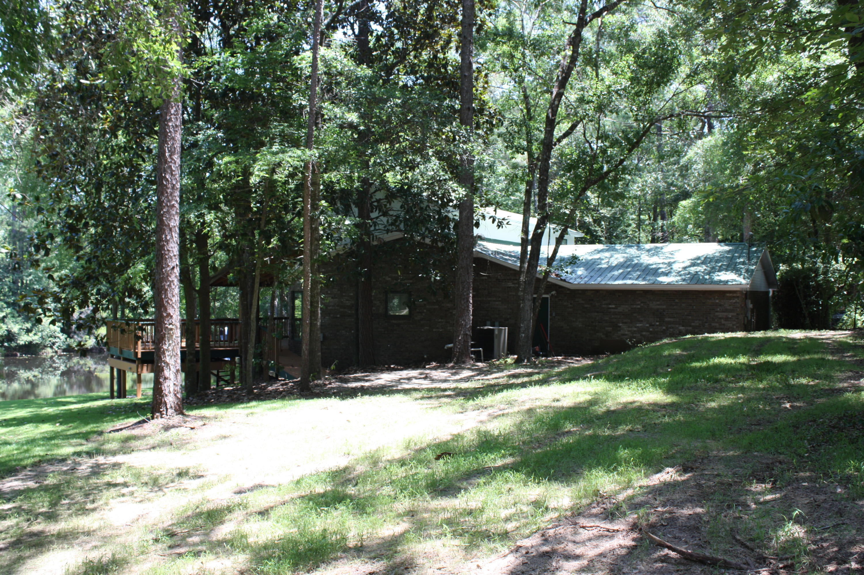 LAURELWOOD ESTATES - Residential