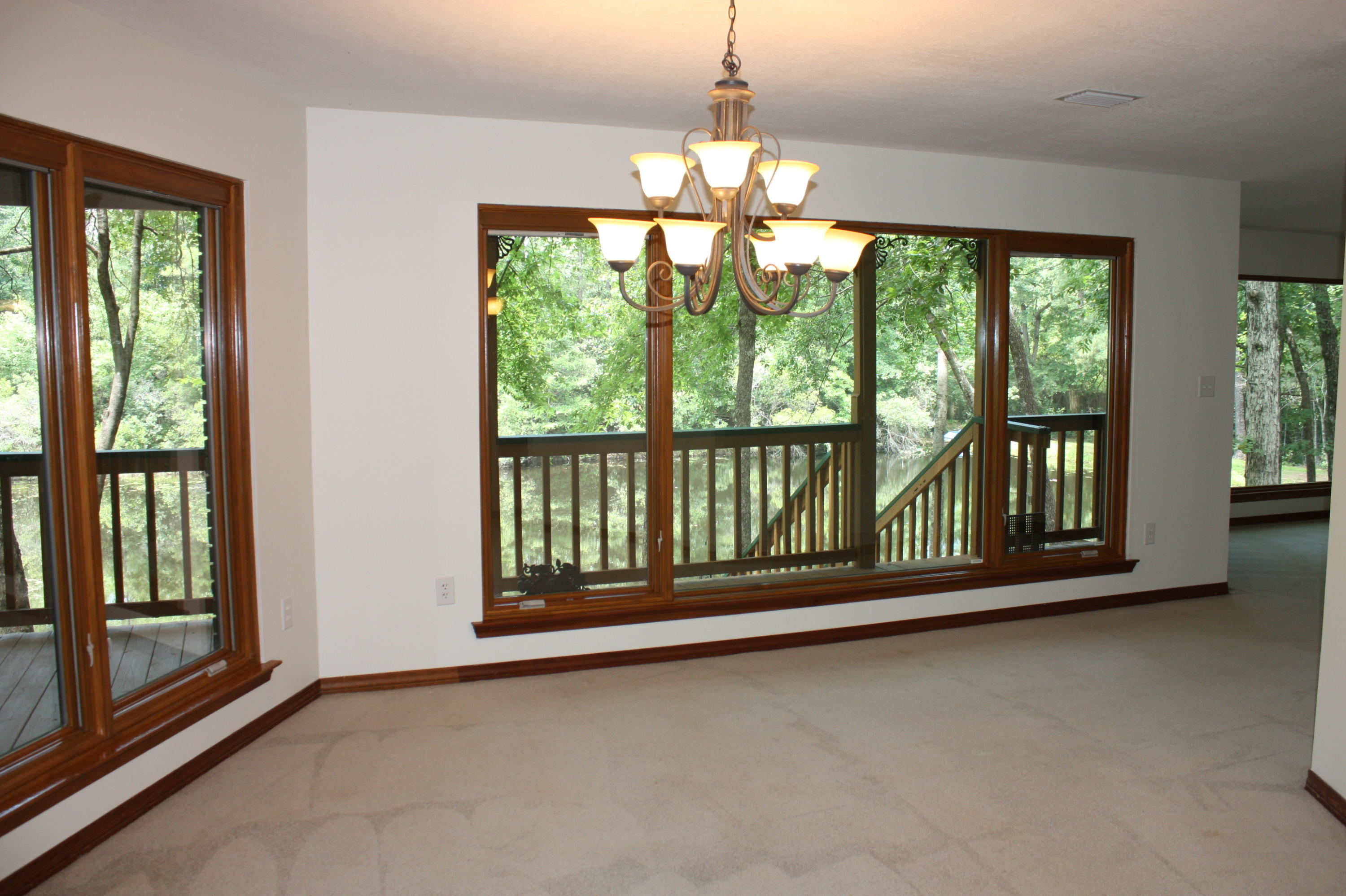 LAURELWOOD ESTATES - Residential