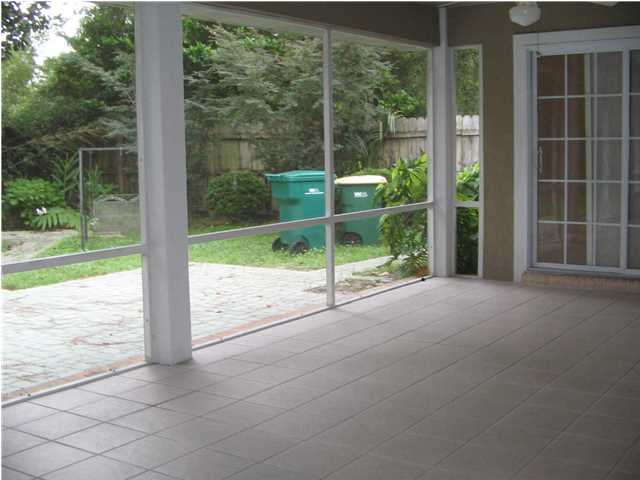 BISCAYNE POINTE - Residential