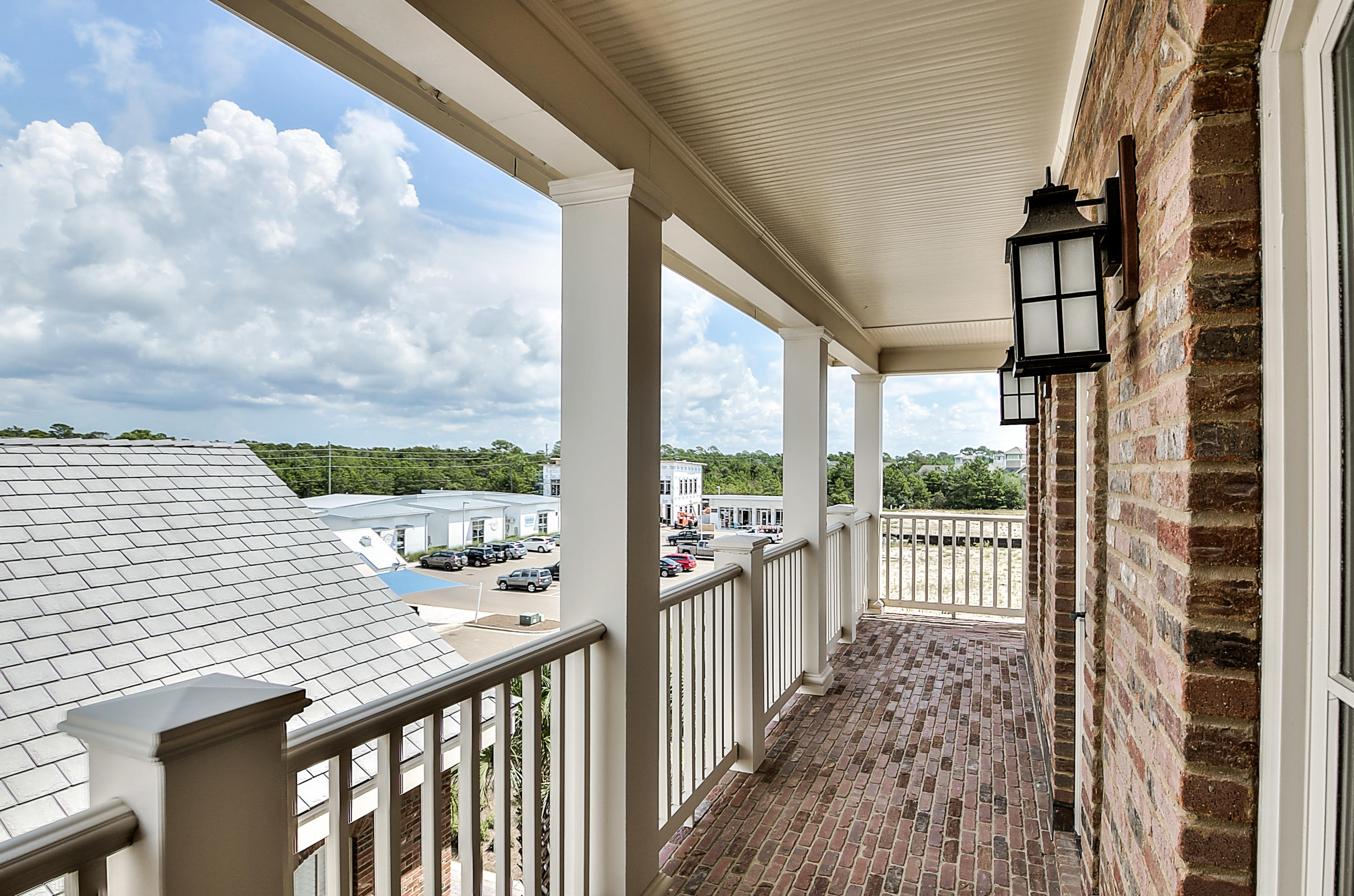 PROMINENCE/LUXURY TOWNHOMES - Residential