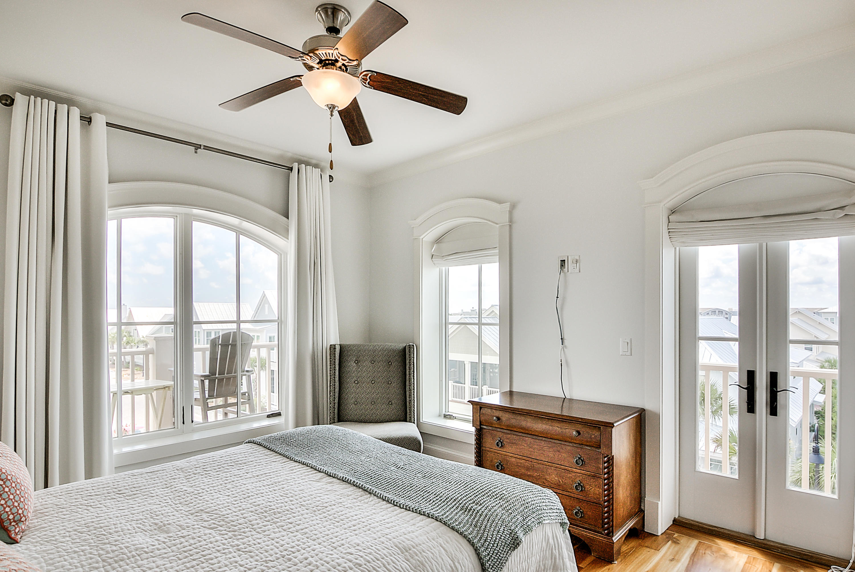 PROMINENCE/LUXURY TOWNHOMES - Residential