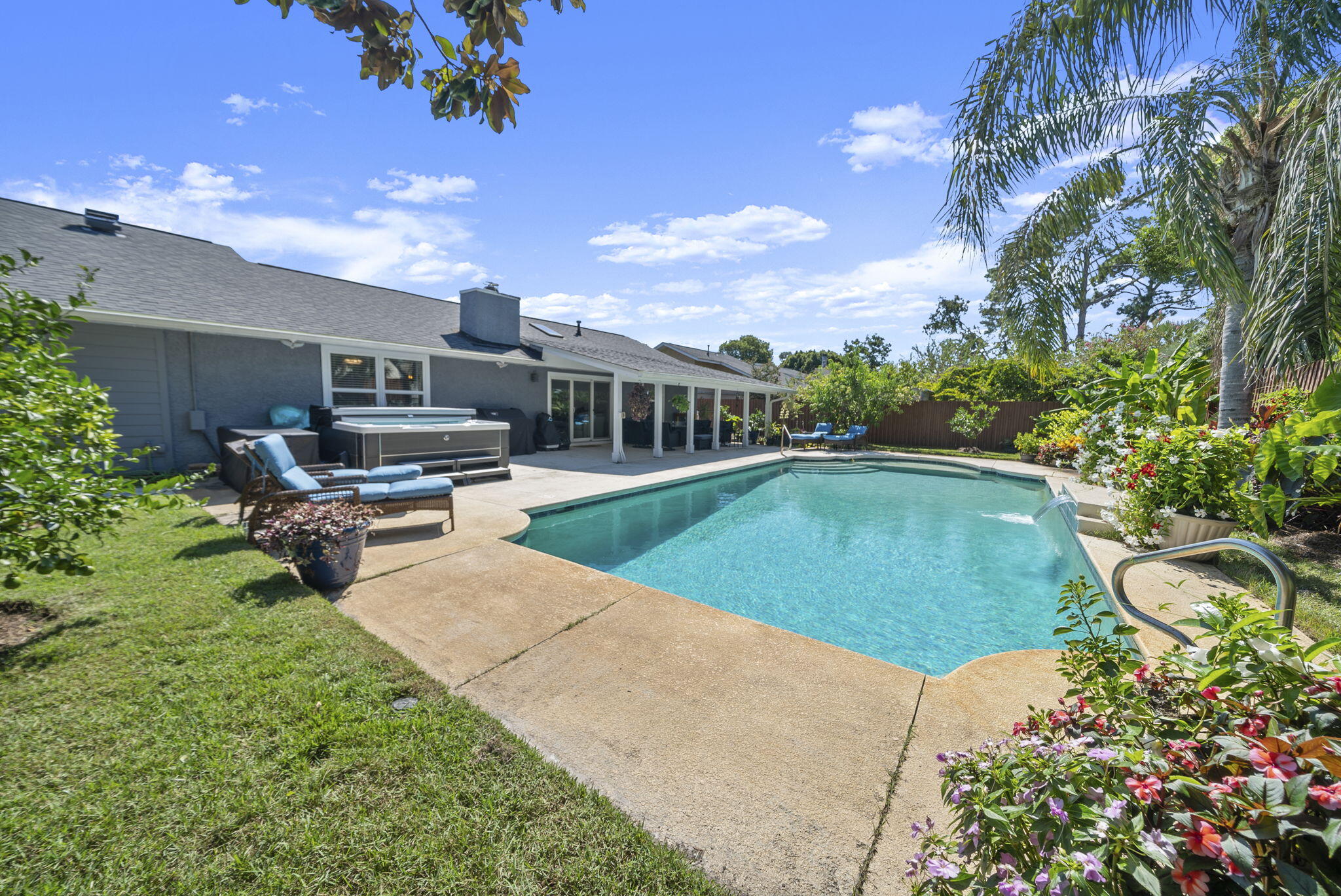 North Lagoon Heights - Residential