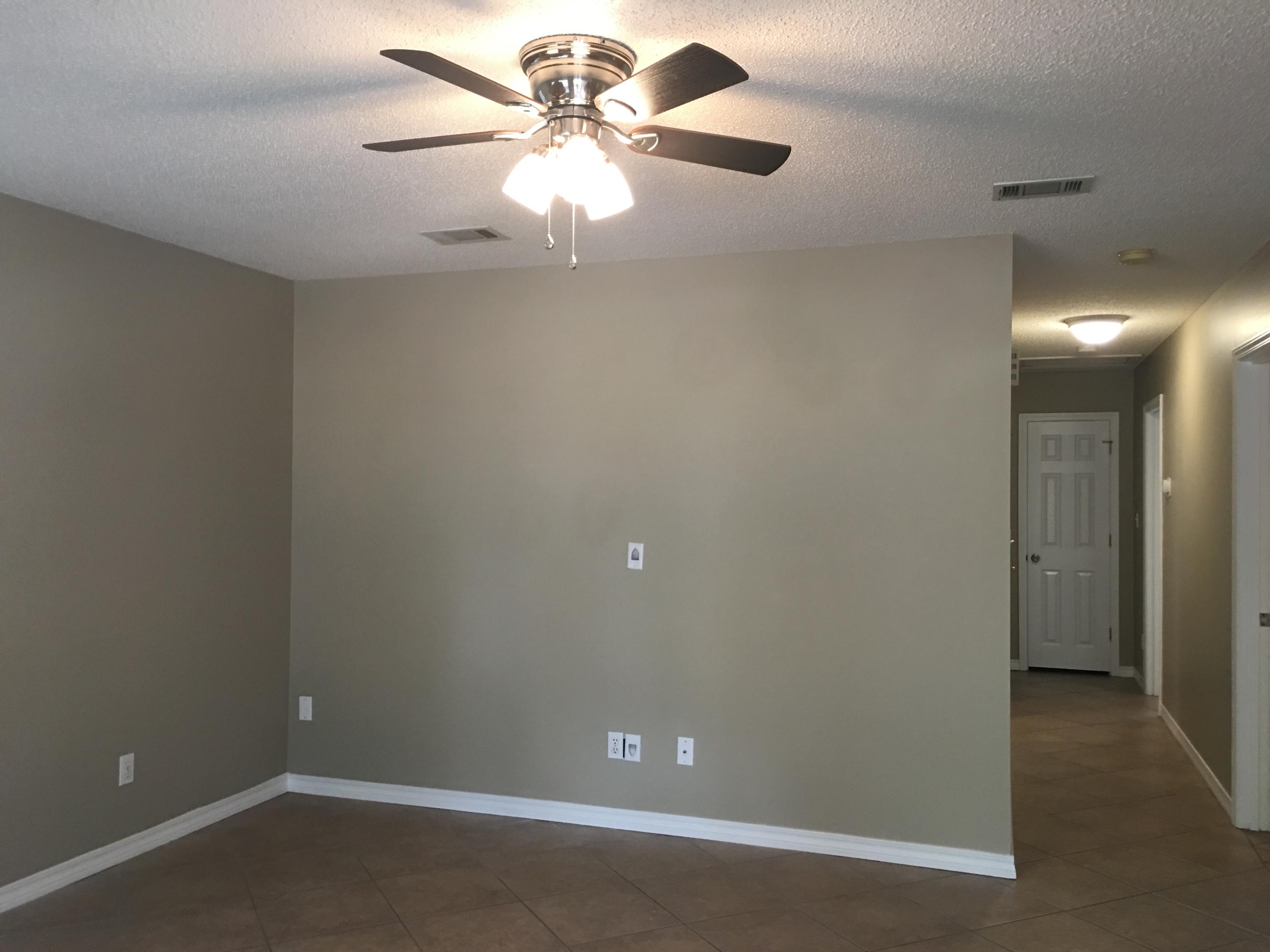 HELMS & ALLEN - Residential Lease