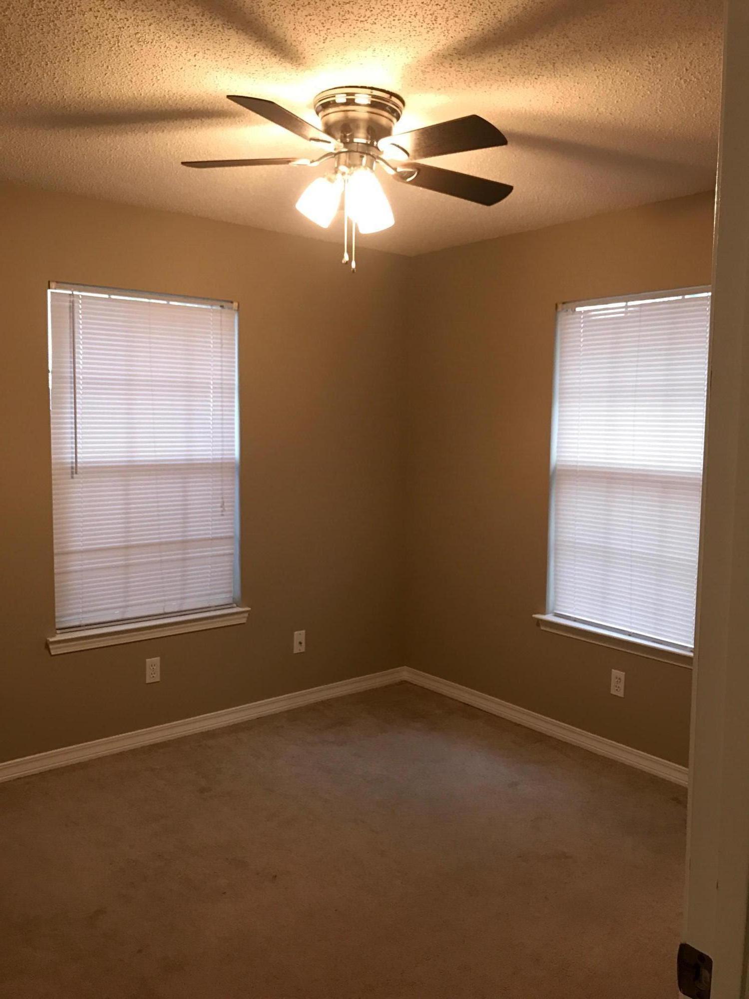 HELMS & ALLEN - Residential Lease