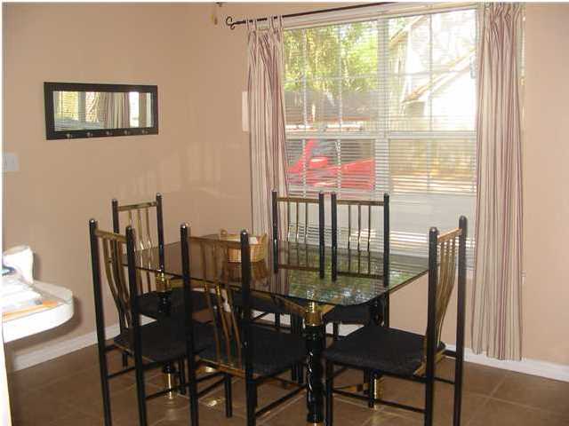 HELMS & ALLEN - Residential Lease