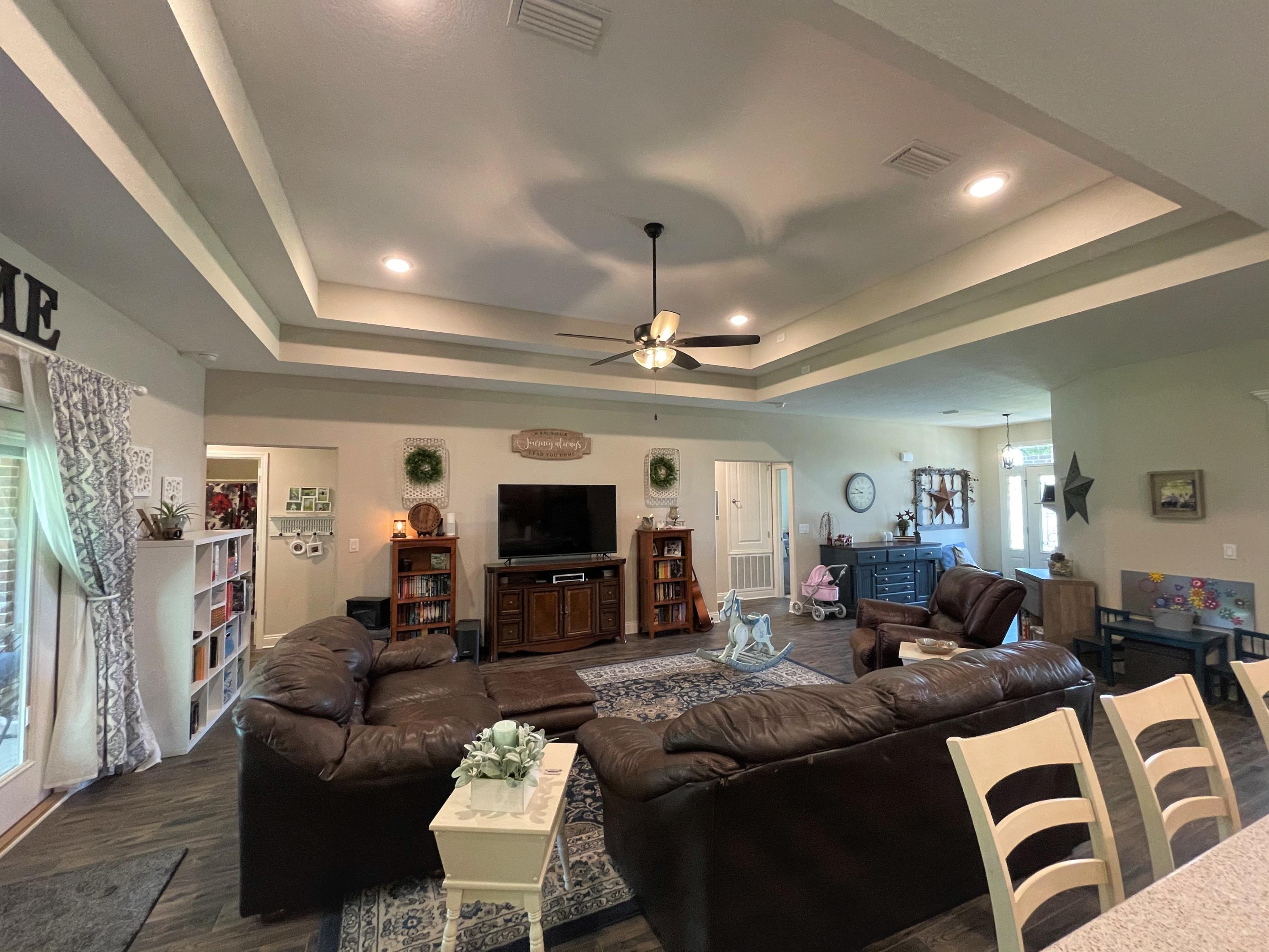 PLANTATION WOODS - Residential