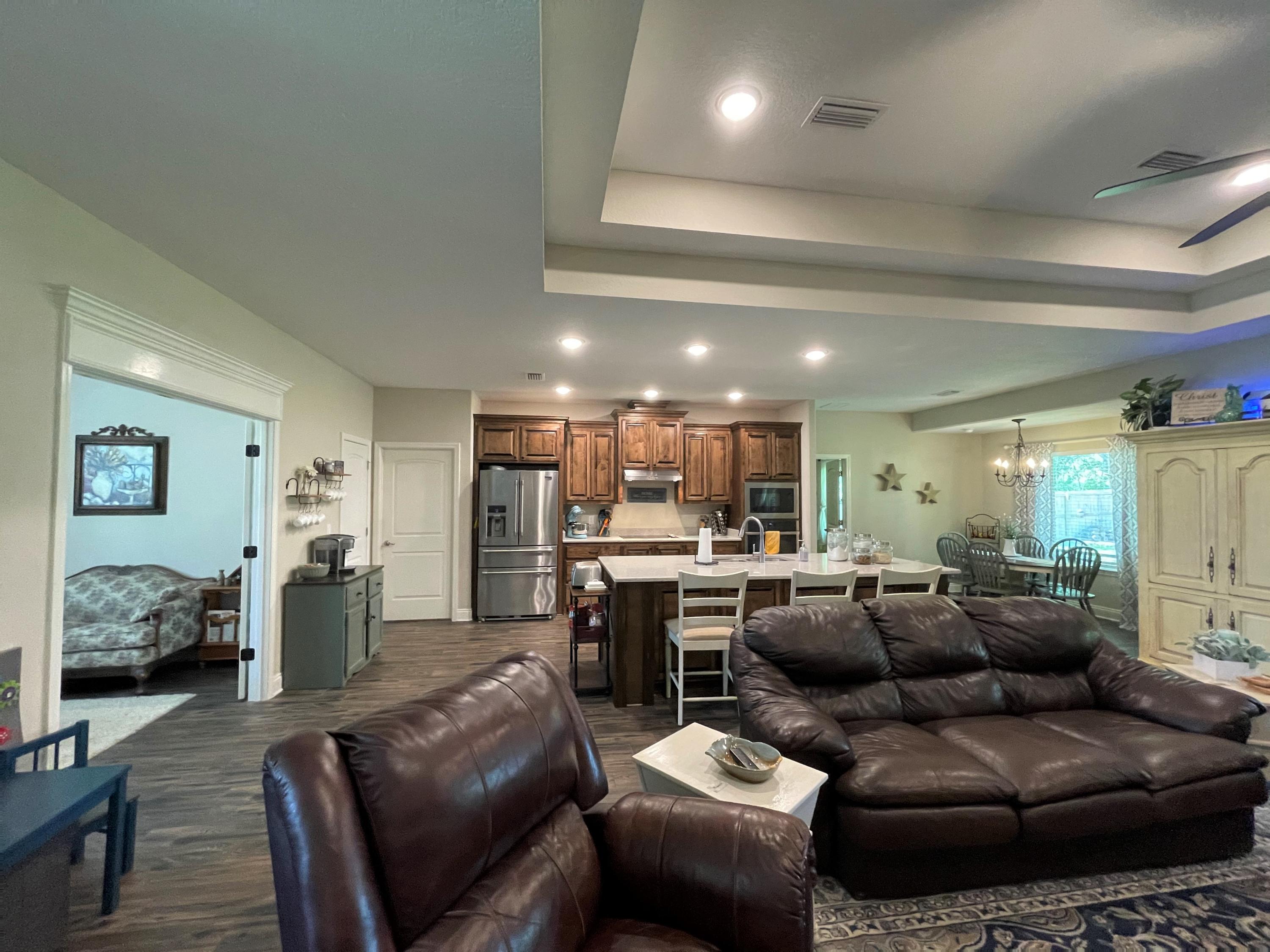 PLANTATION WOODS - Residential