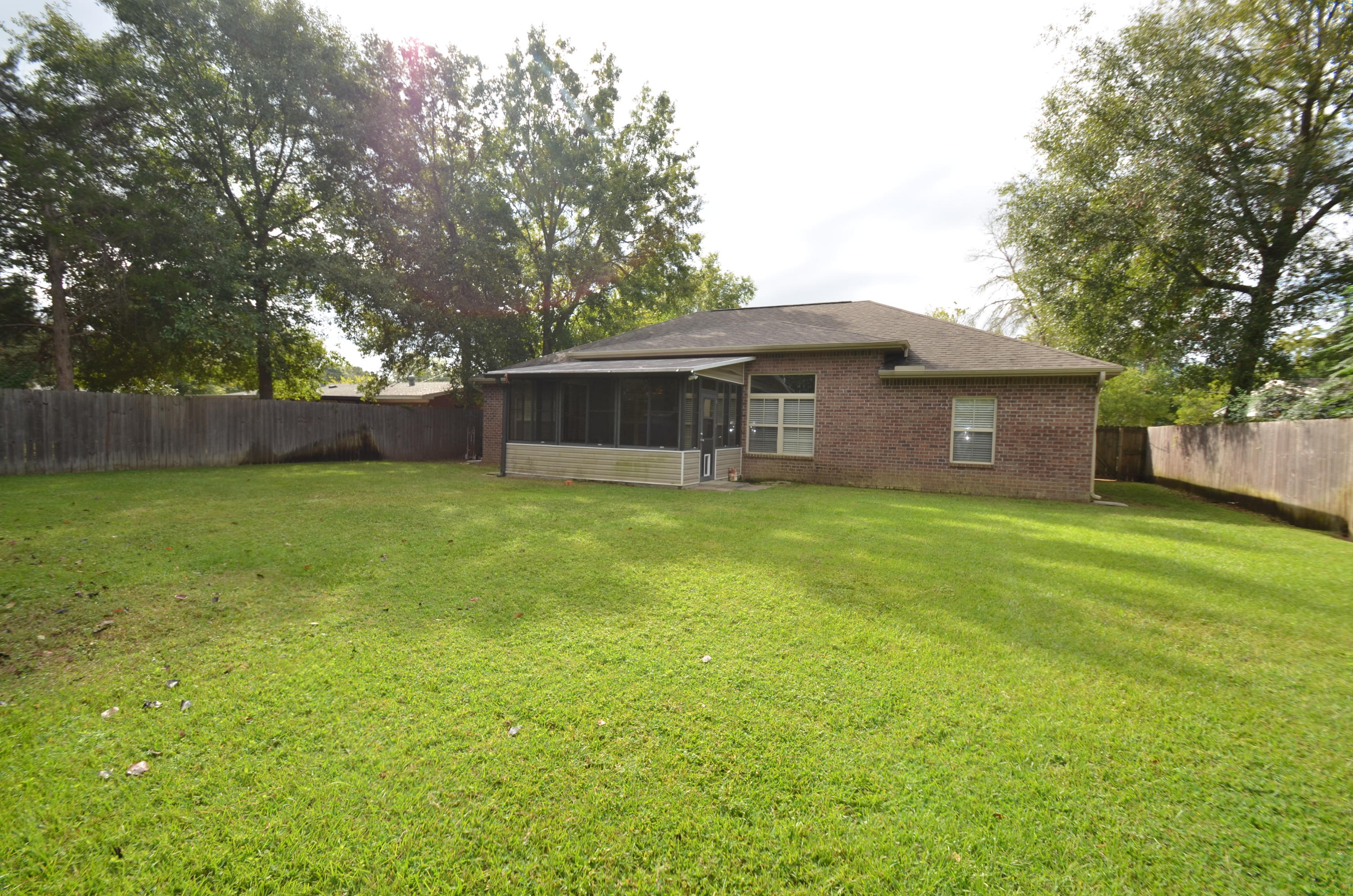 5TH ADD GARNIER BCH LOT 21 BLK 3 - Residential