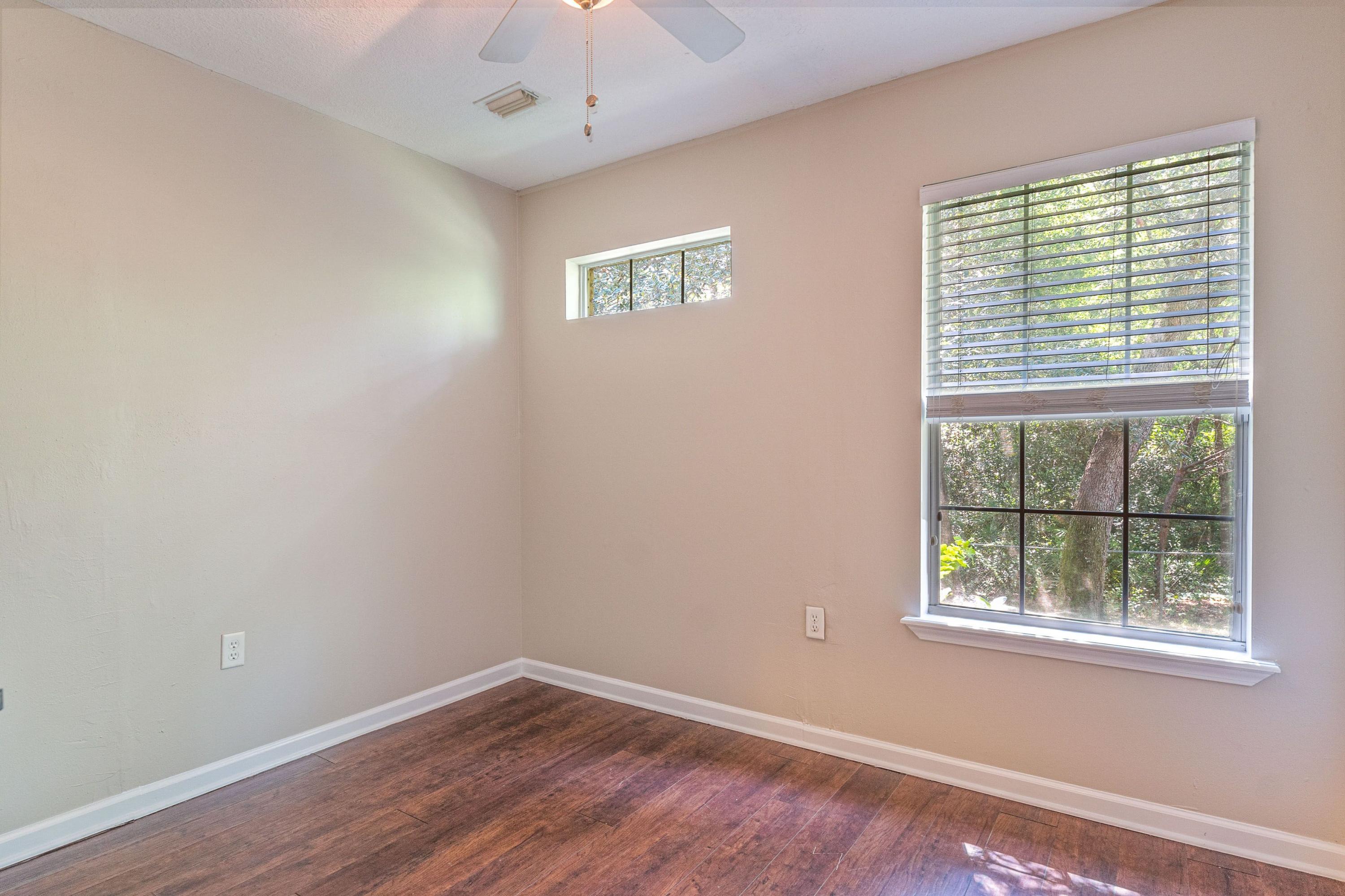 MOSSY OAKS - Residential