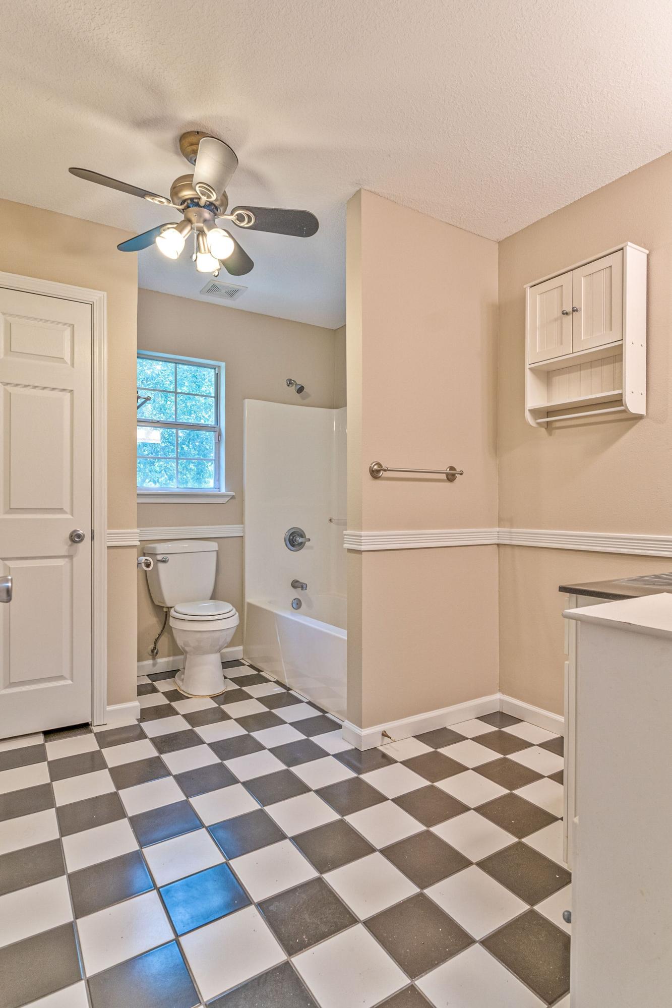 MOSSY OAKS - Residential