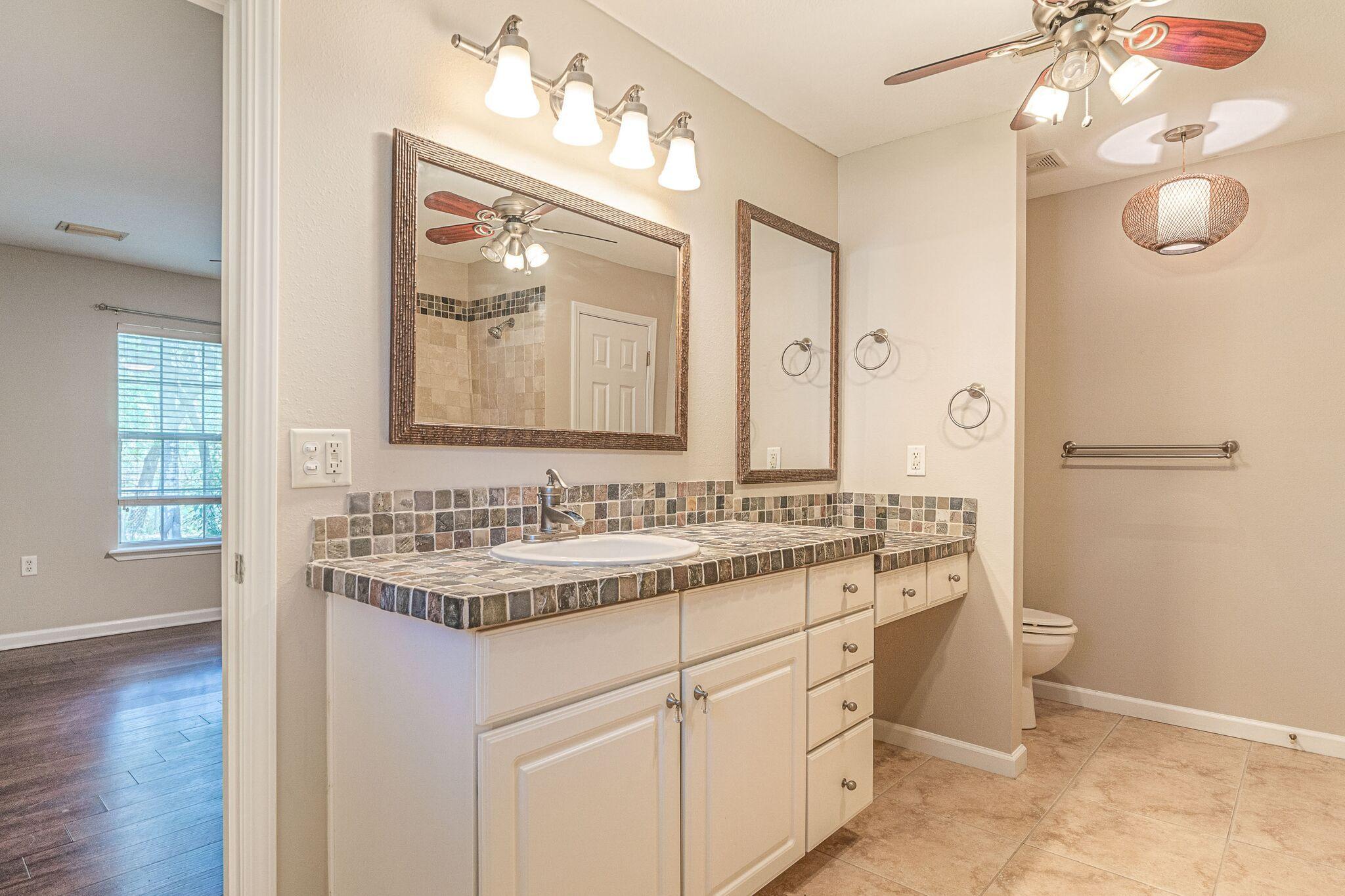 MOSSY OAKS - Residential