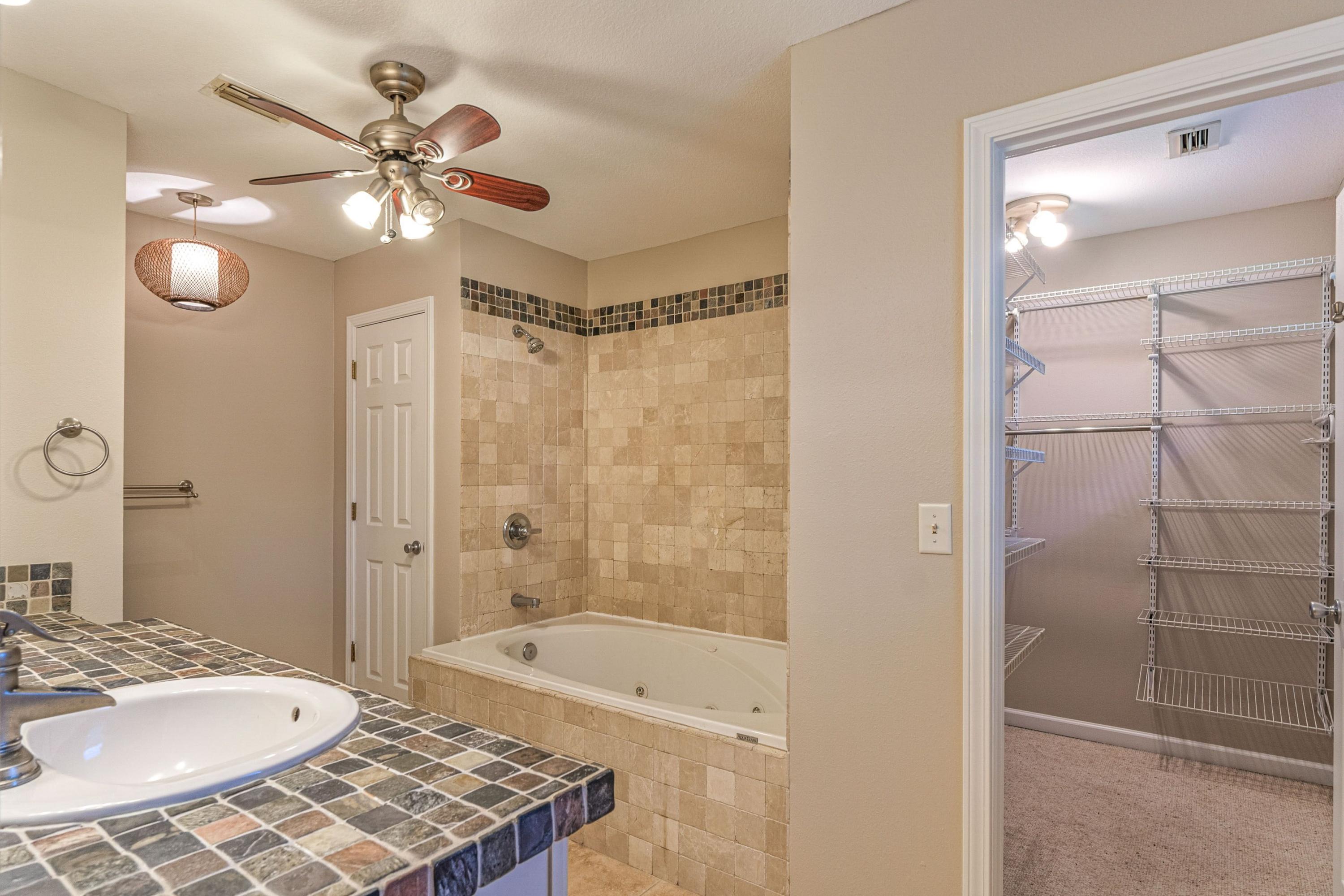 MOSSY OAKS - Residential