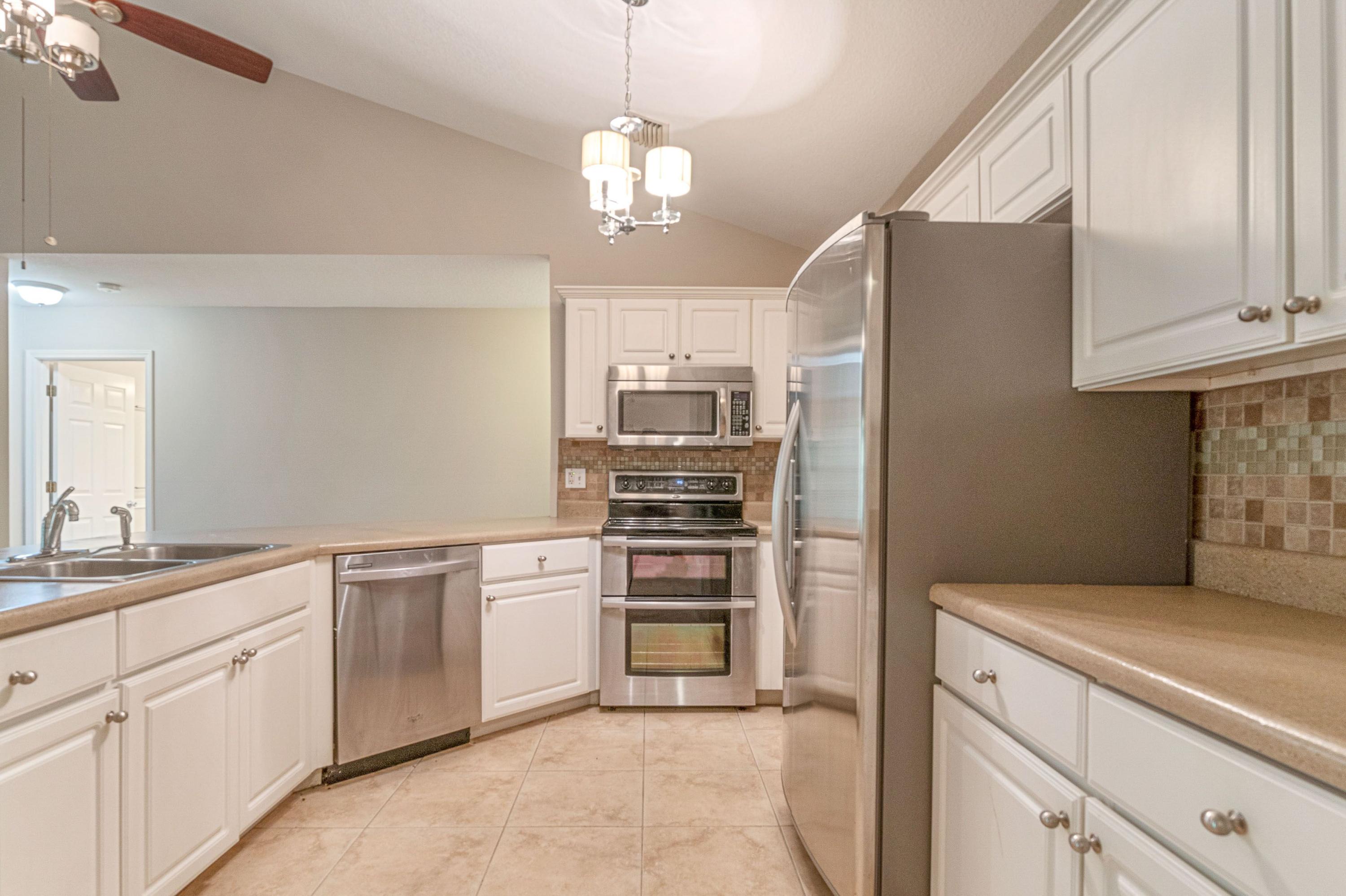 MOSSY OAKS - Residential