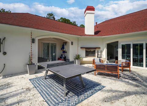 A home in Santa Rosa Beach