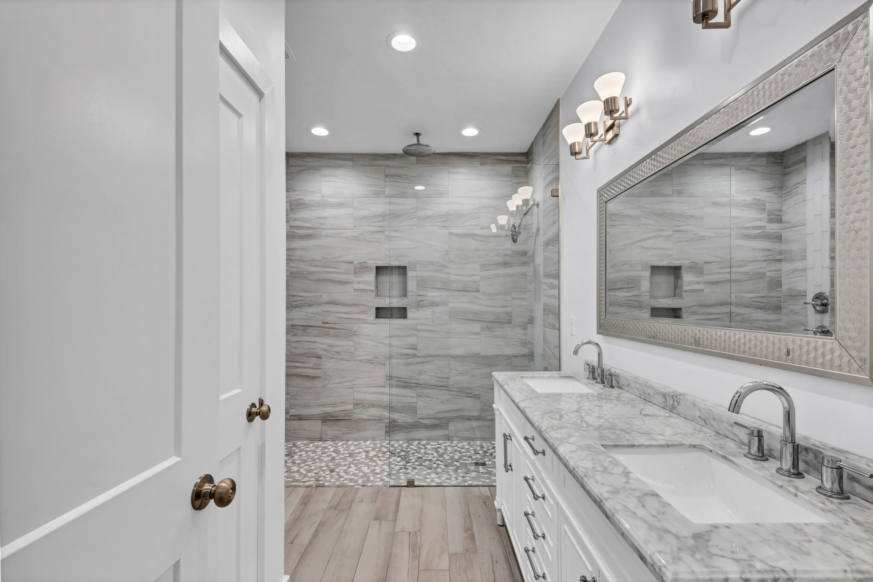 SEA PINES - Residential