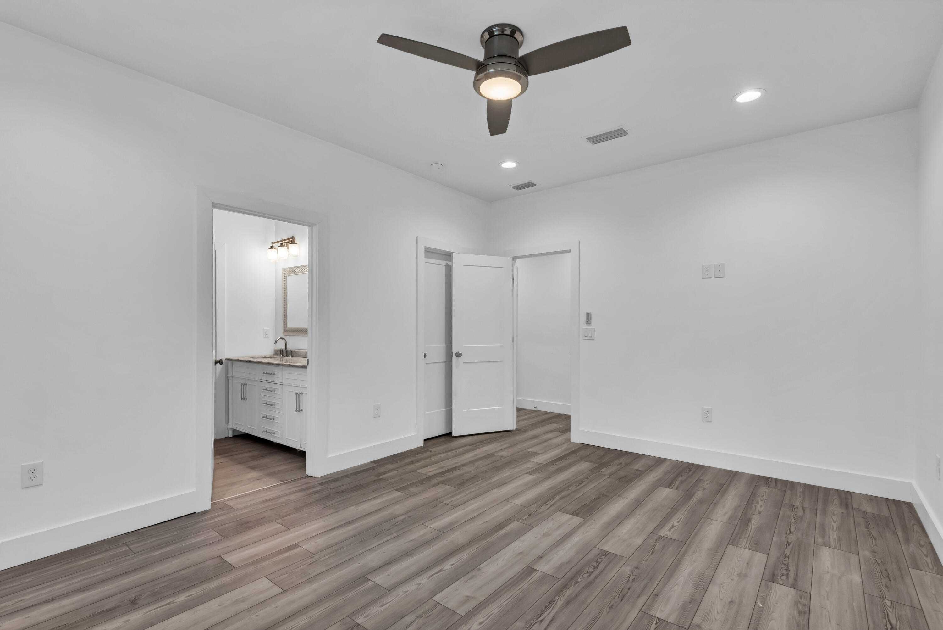 SEA PINES - Residential