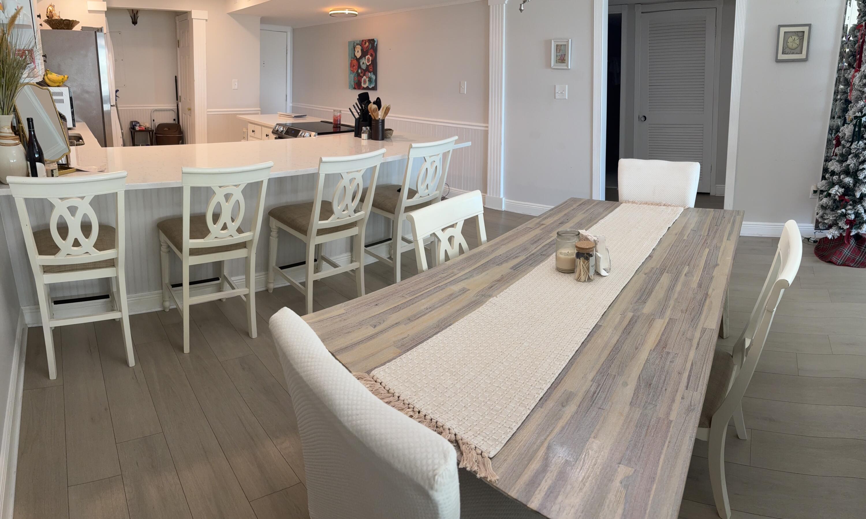 SHORELINE TOWERS 2 - Residential