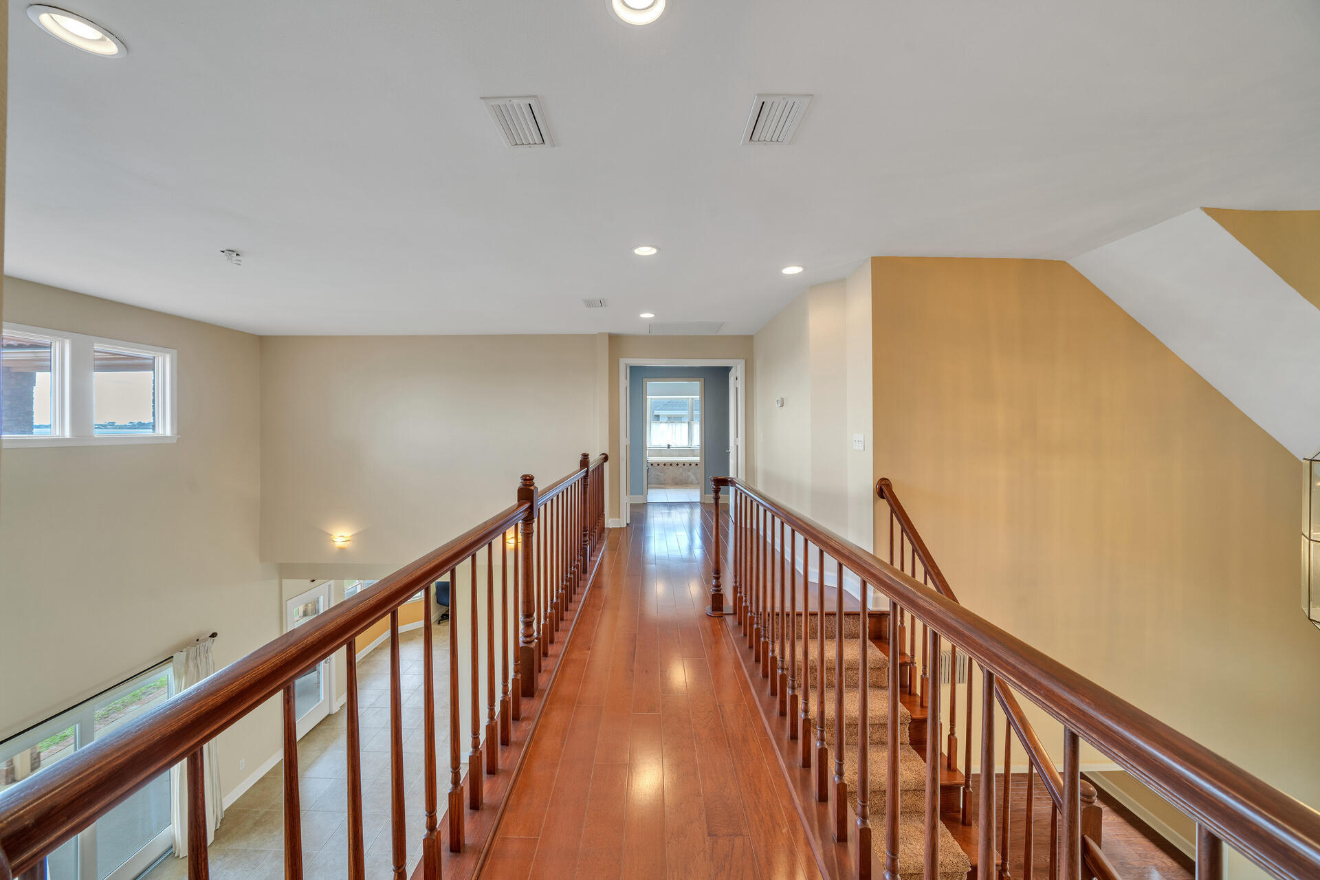 WINDWARD PH 1 BLUEWATER BAY - Residential