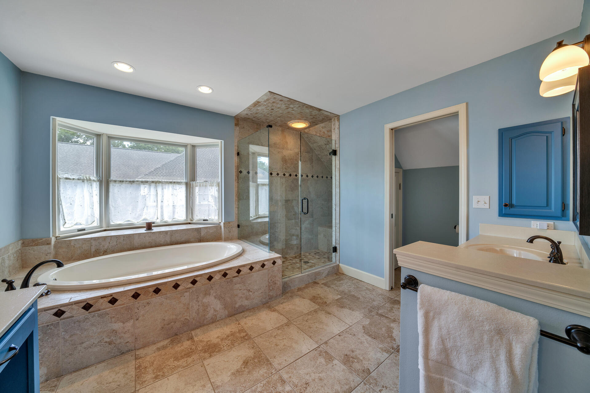WINDWARD PH 1 BLUEWATER BAY - Residential