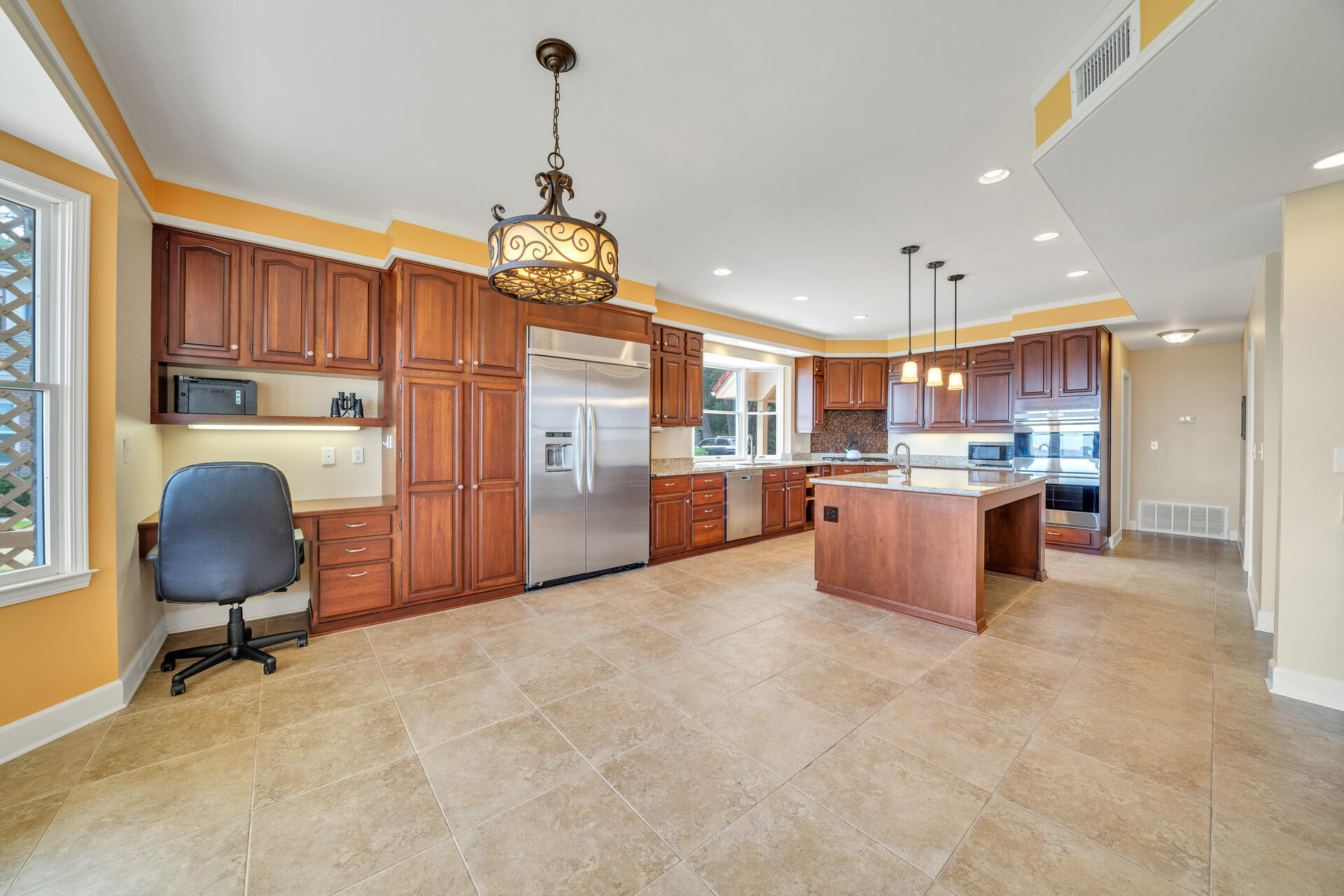 WINDWARD PH 1 BLUEWATER BAY - Residential