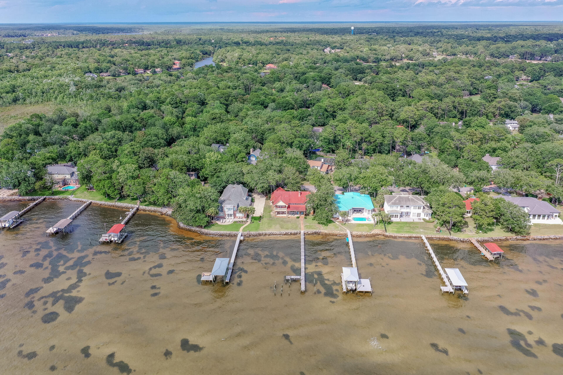 WINDWARD PH 1 BLUEWATER BAY - Residential