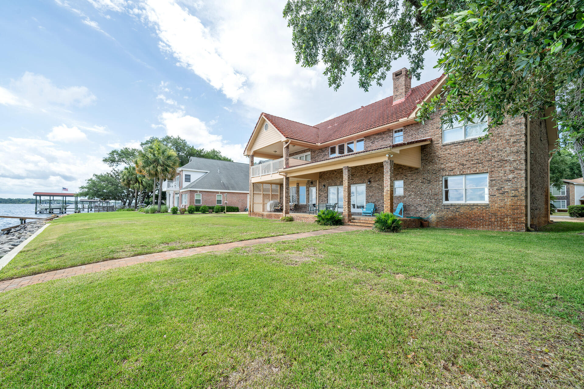 WINDWARD PH 1 BLUEWATER BAY - Residential