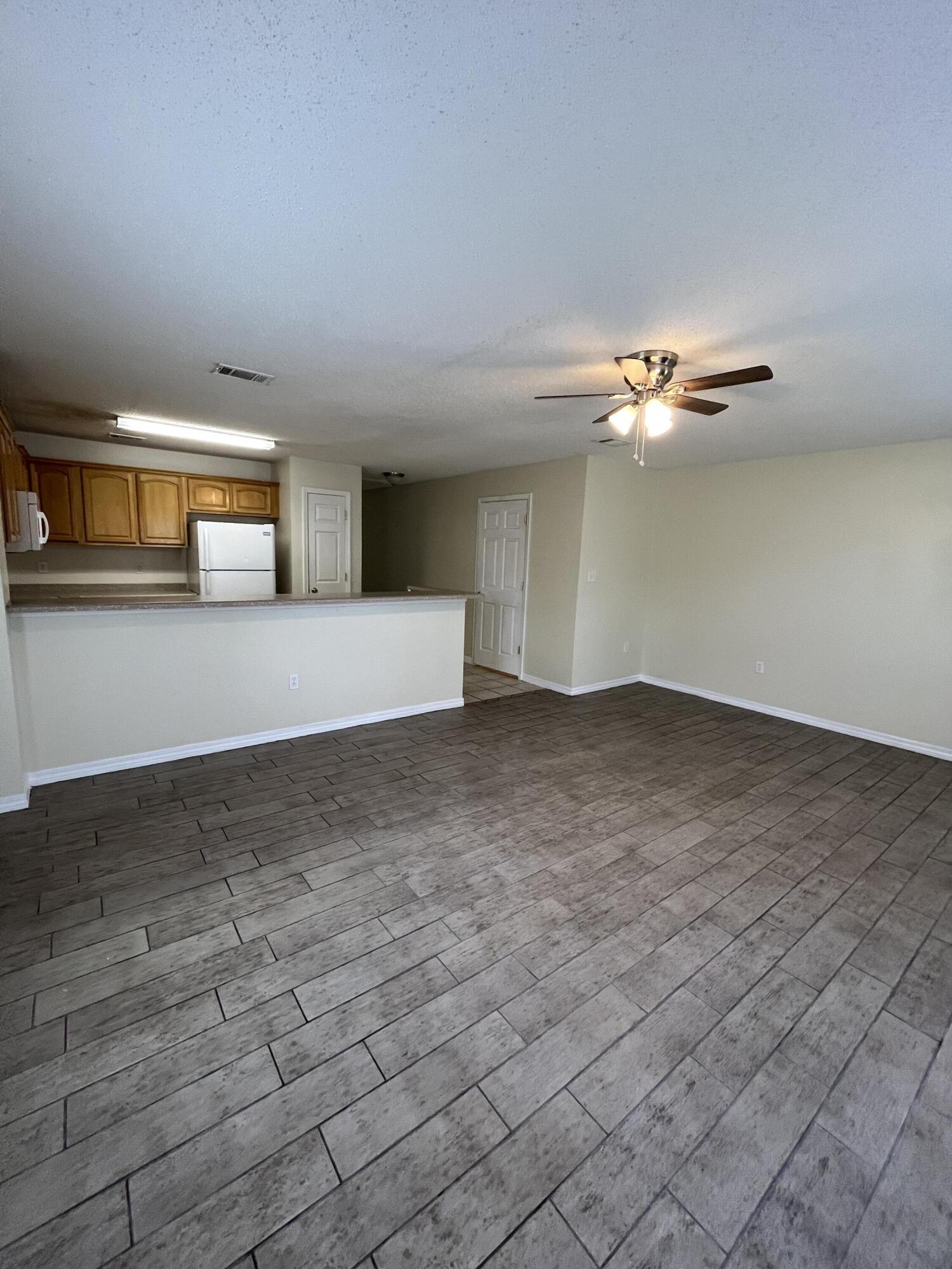 SHILOH PLACE T/H - Residential Lease
