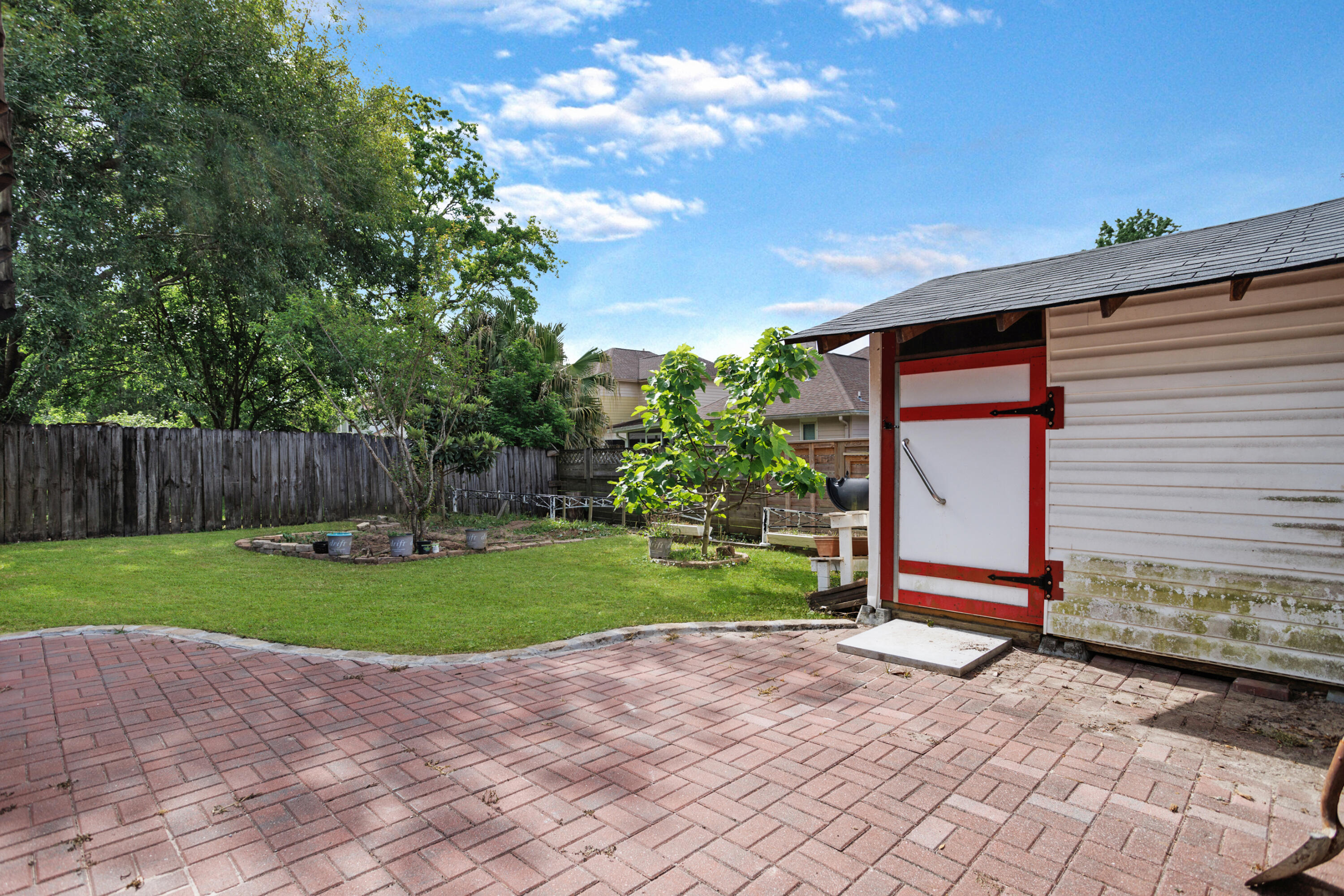 NORTHERN PINES - Residential