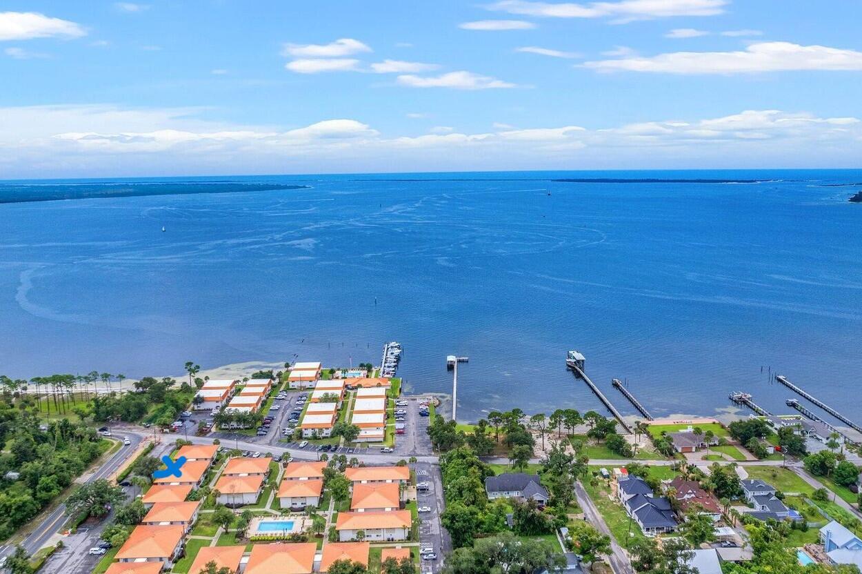Landmark Condominiums on Saint Andrew's Bay - Residential