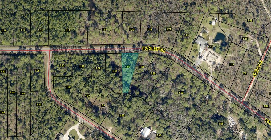 Great pie-shaped building lot in the sought after Garcon Point Rd / Ward Basin area within 1/4 mile of the beautiful shores of East Bay.  Easy commute to Milton, Pensacola, Navarre and Gulf Breeze for work or fun.  Bring your house plans and fishing pole and be sure not to miss out on this location!