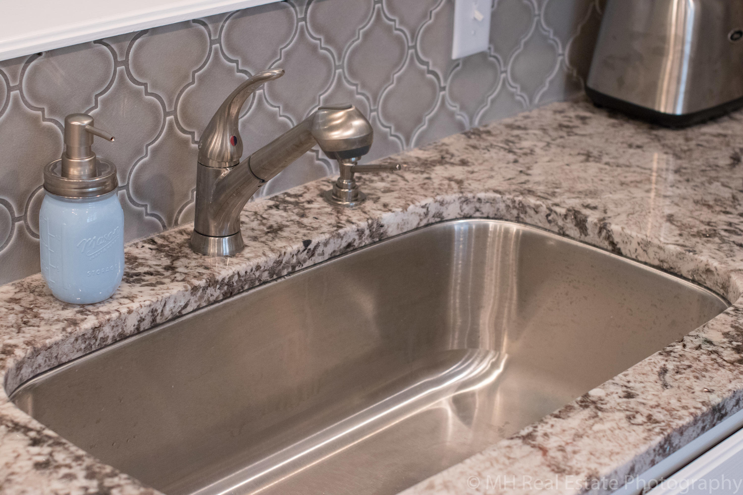 VALPARAISO PINECREST 6 - Residential