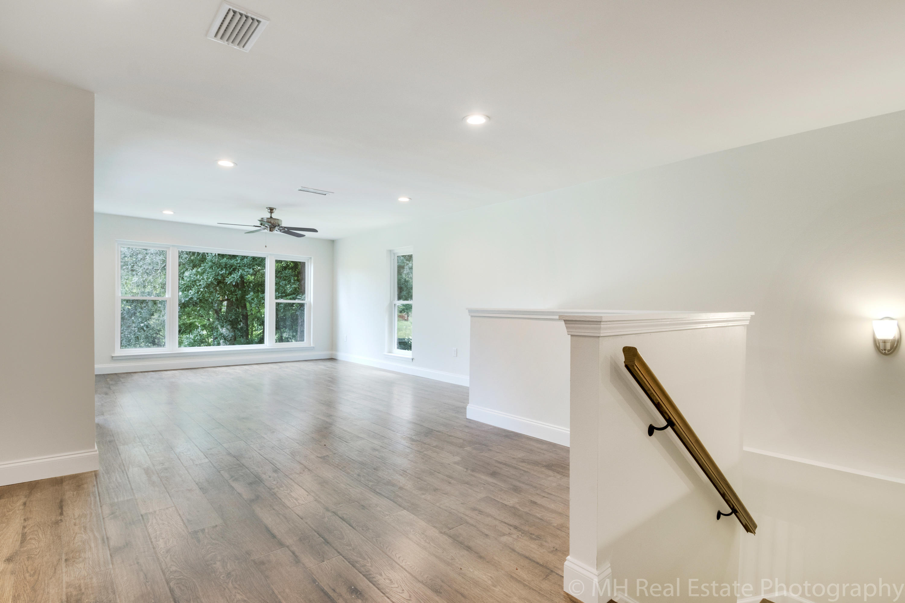 VALPARAISO PINECREST 6 - Residential