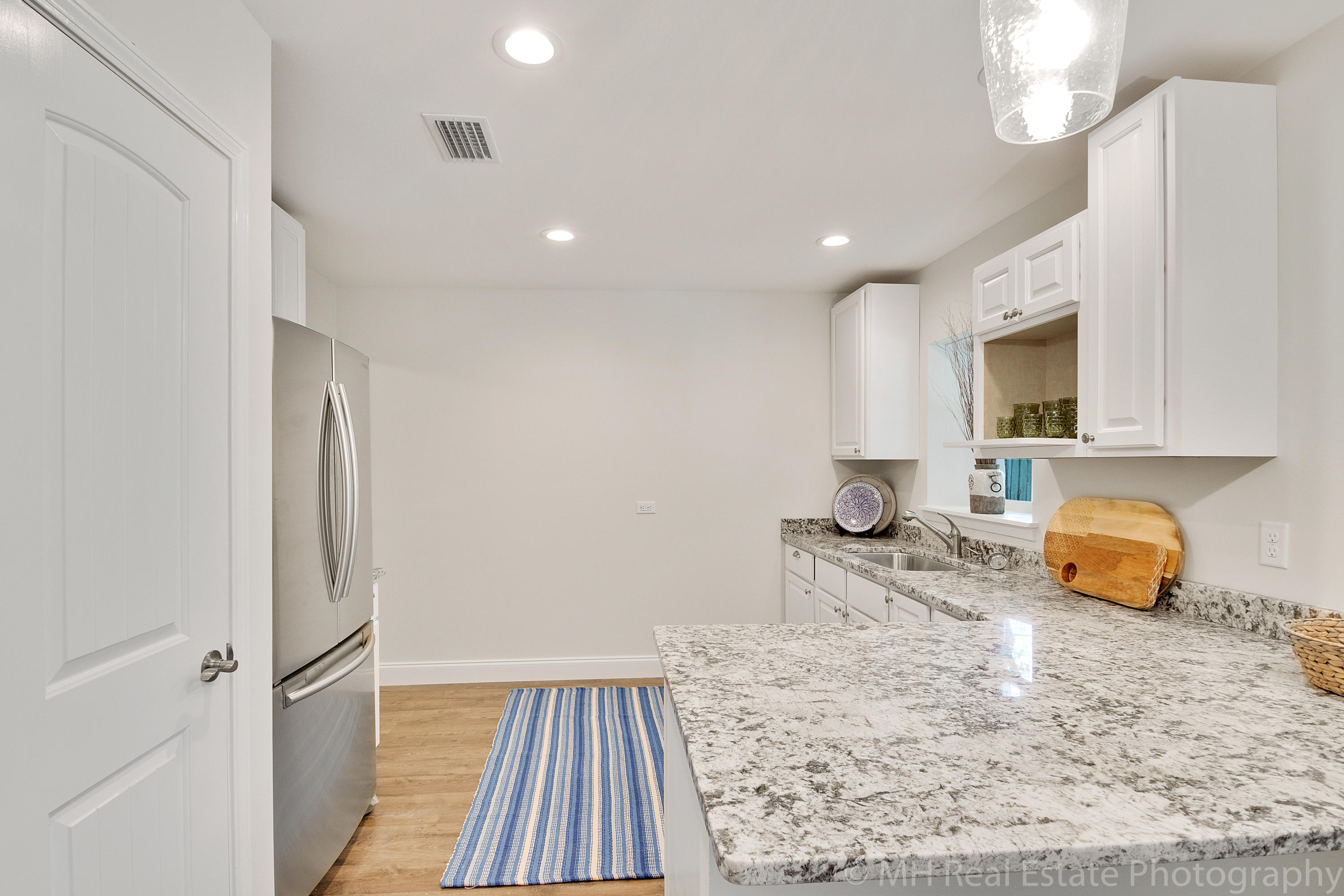 VALPARAISO PINECREST 6 - Residential