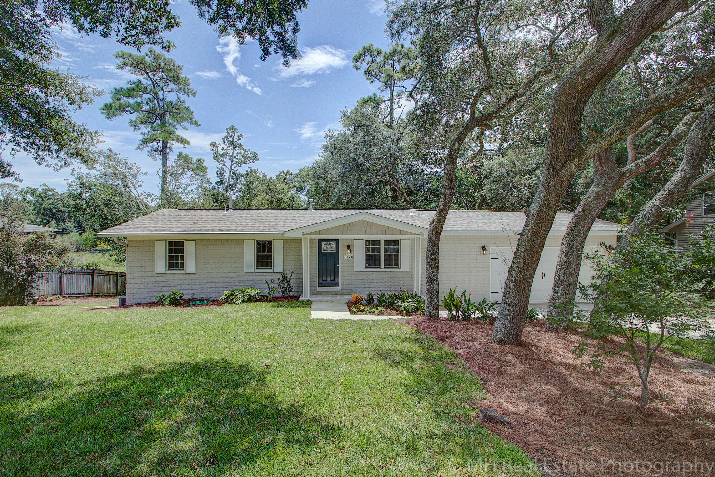 VALPARAISO PINECREST 6 - Residential