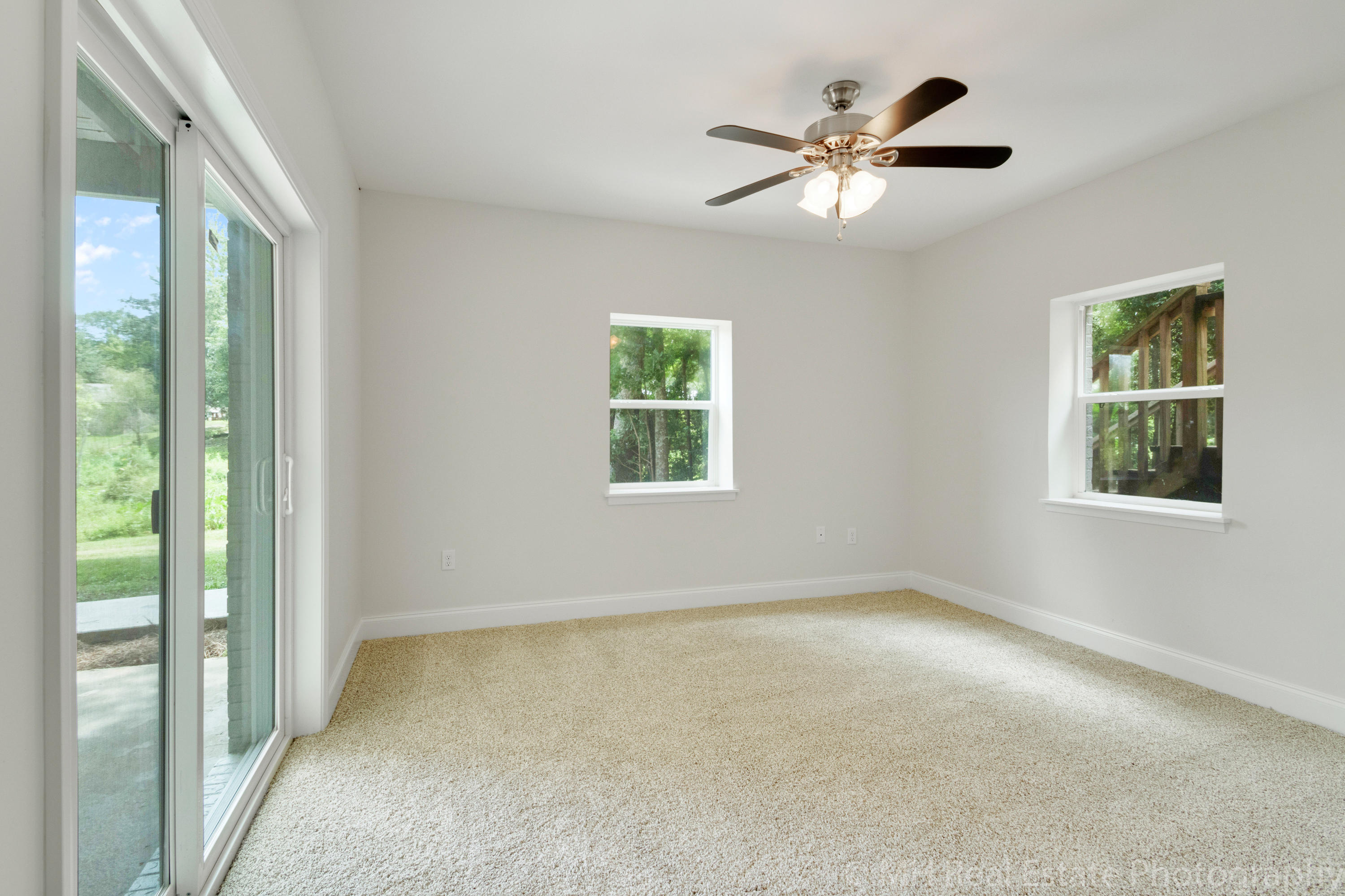 VALPARAISO PINECREST 6 - Residential