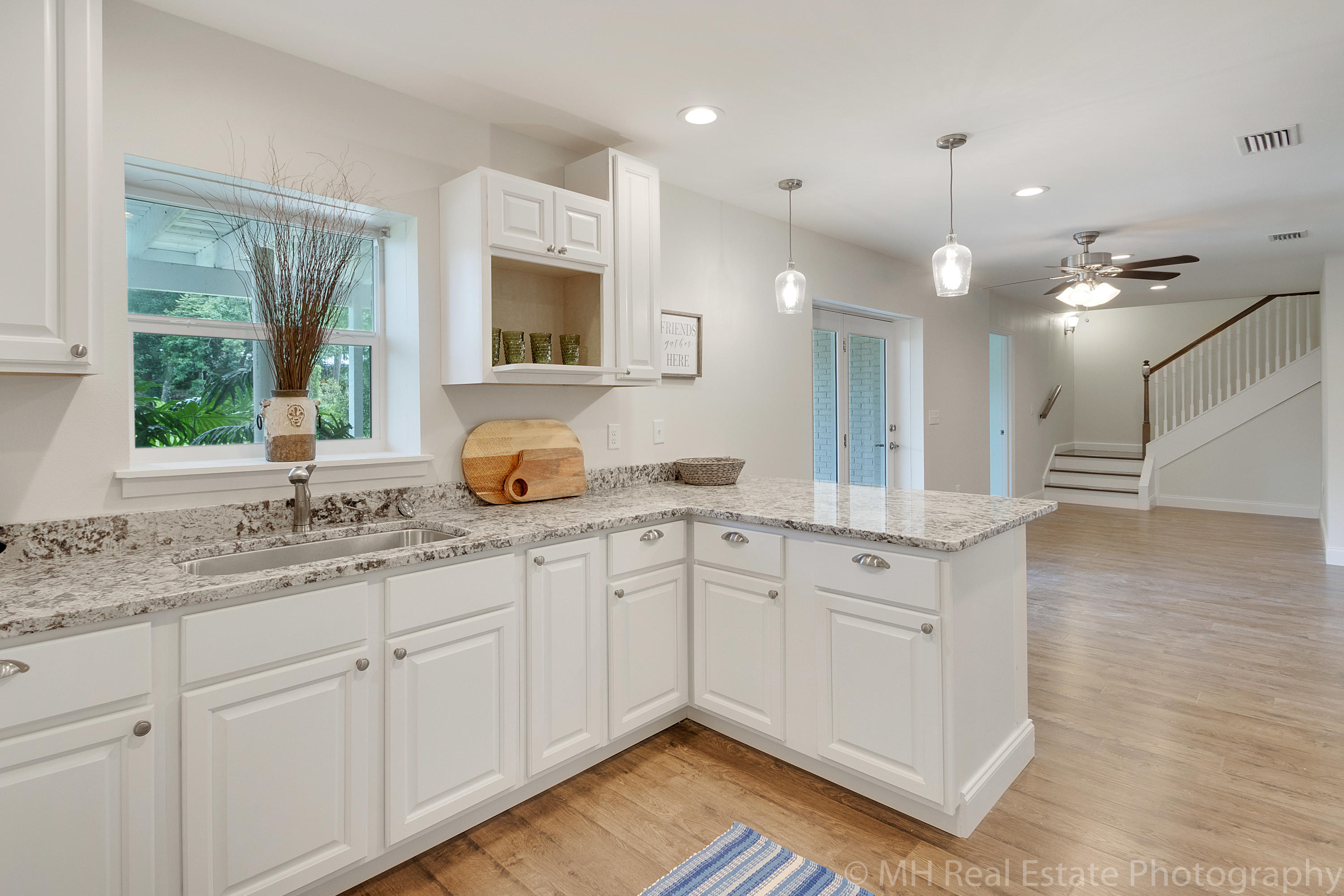 VALPARAISO PINECREST 6 - Residential