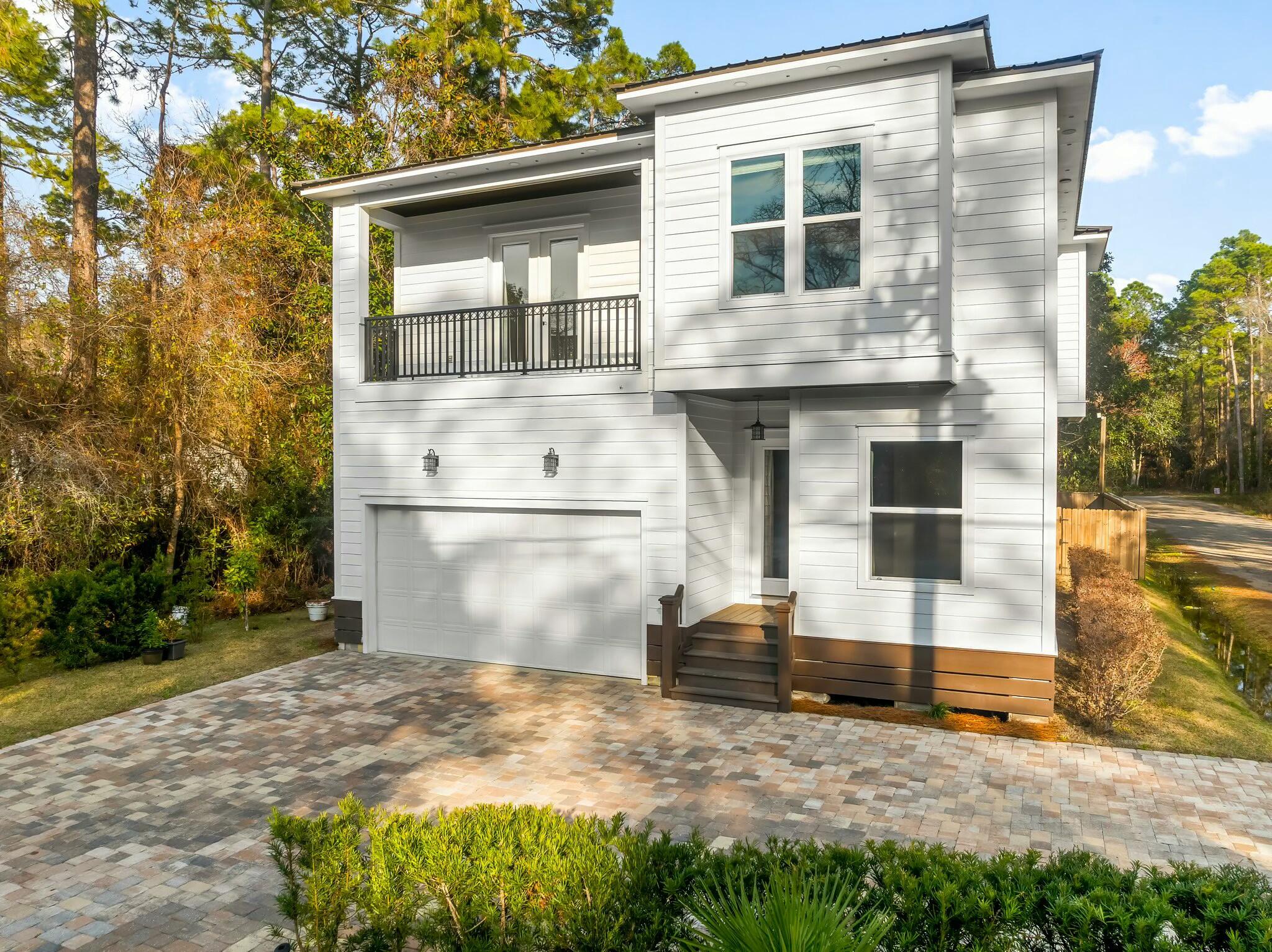 Town Of Santa Rosa - Residential